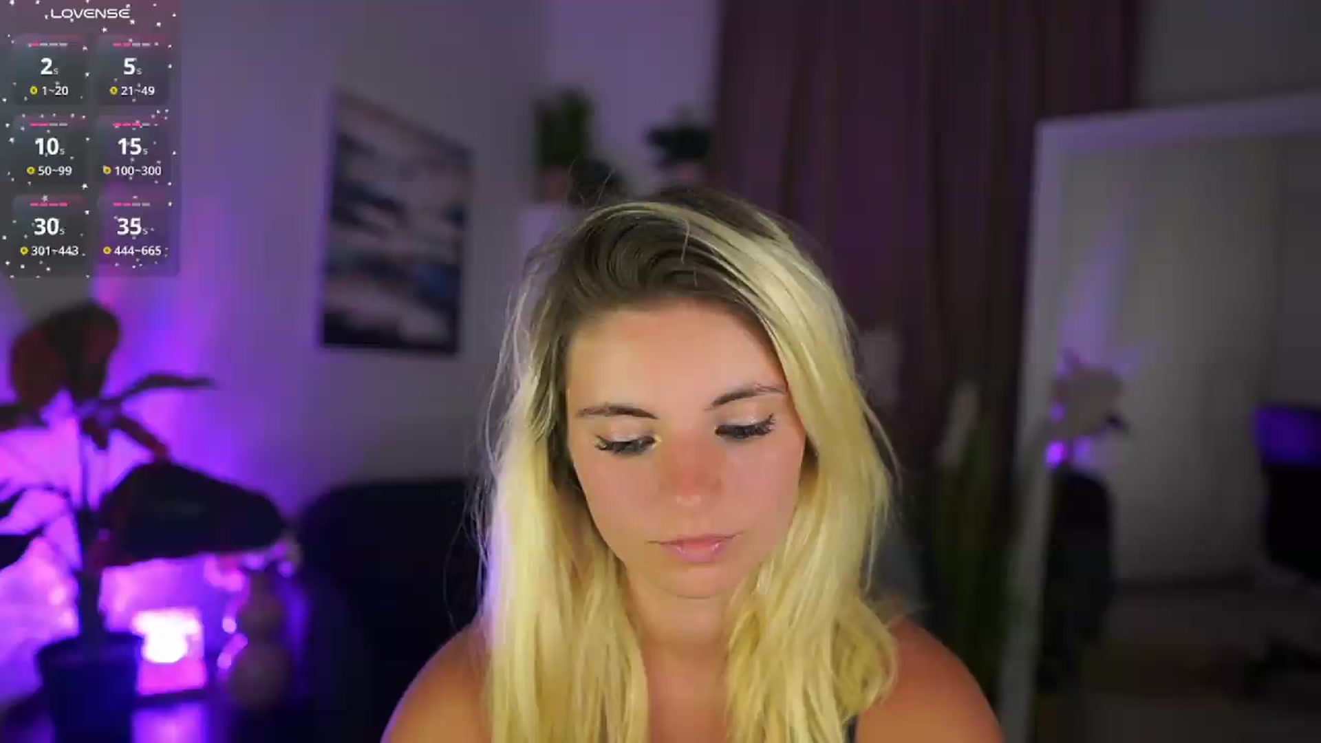 Gallery image thumbnail from Jetpearl74's myfreecams stream on, 08/01/2026, 19:25 image 7 of 20