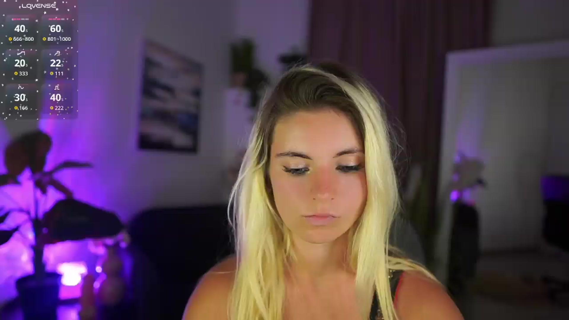 Gallery image thumbnail from Jetpearl74's myfreecams stream on, 08/01/2026, 21:22 image 1 of 20