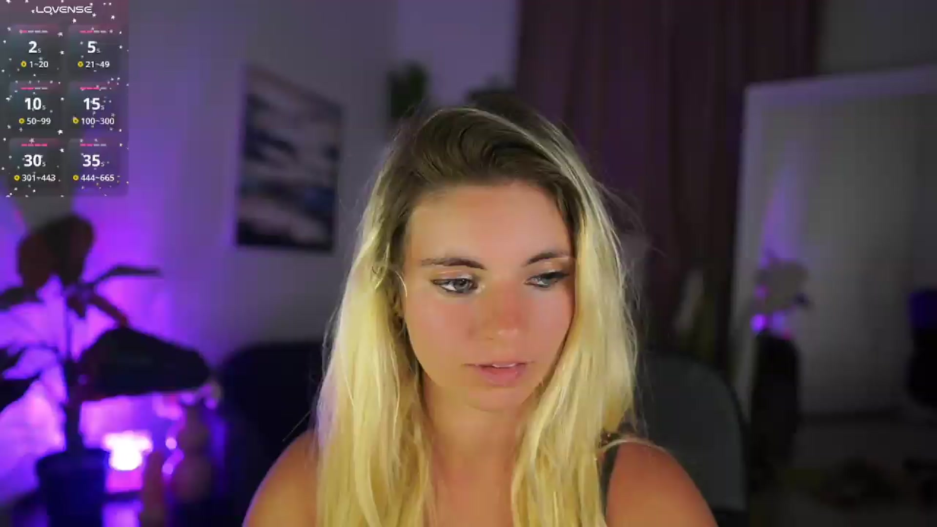 Gallery image thumbnail from Jetpearl74's myfreecams stream on, 08/01/2026, 21:22 image 18 of 20