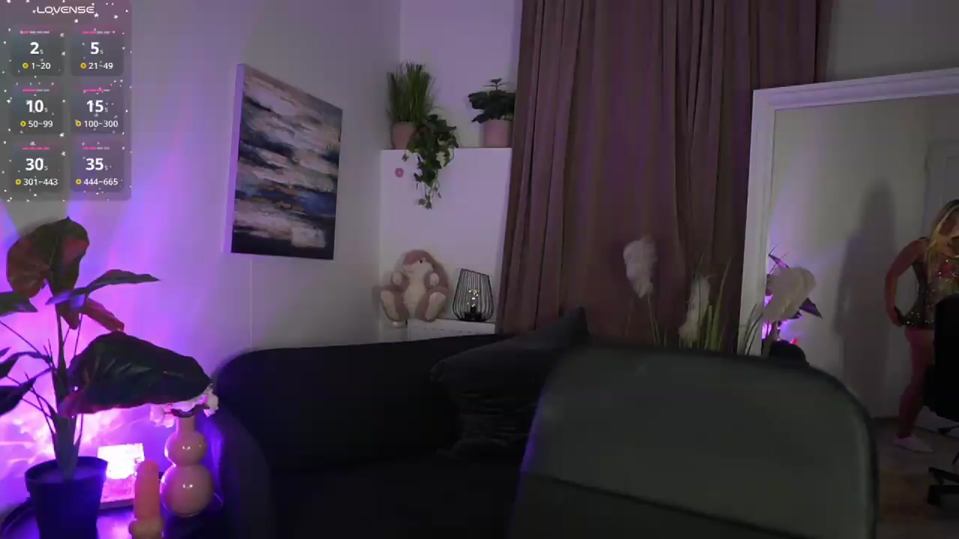 Gallery image thumbnail from Jetpearl74's myfreecams stream on, 08/01/2026, 21:22 image 7 of 20