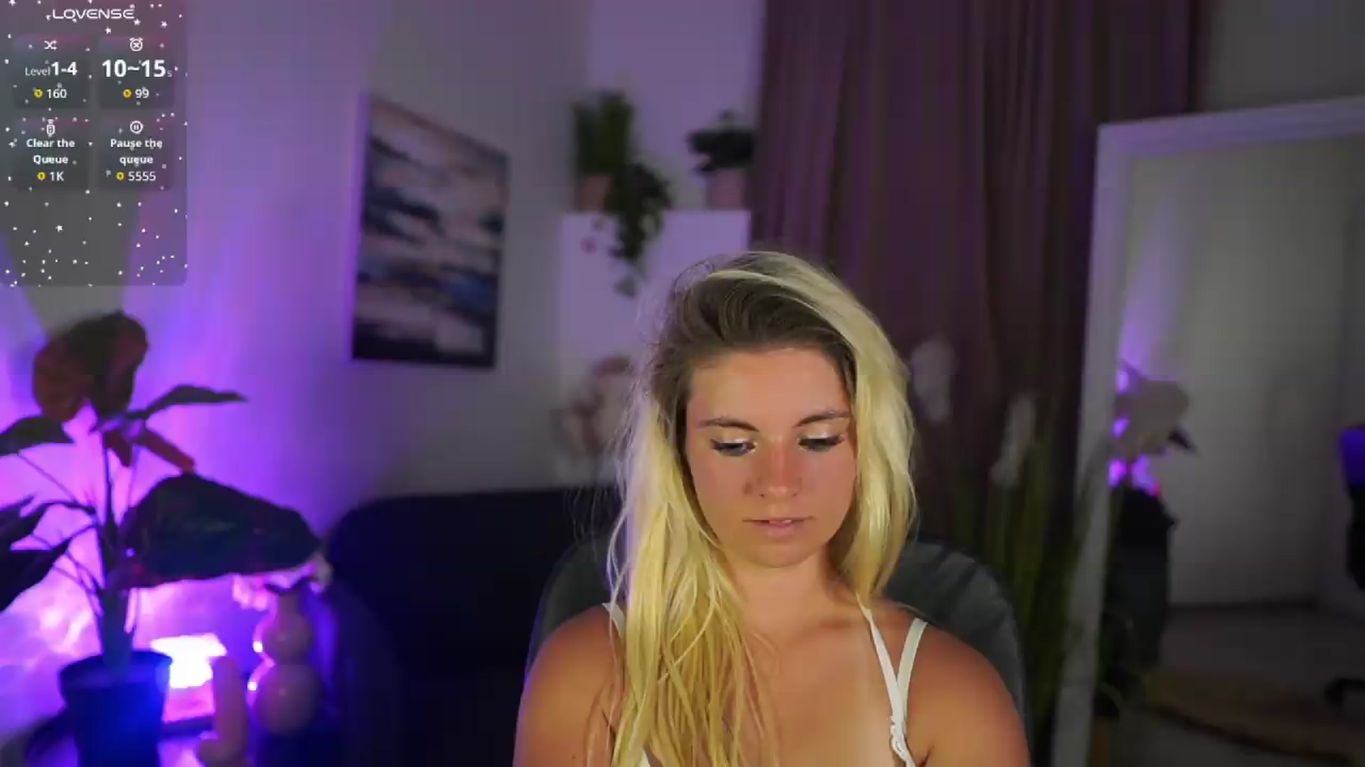 Gallery image thumbnail from Jetpearl74's myfreecams stream on, 08/02/2026, 23:11 image 4 of 20