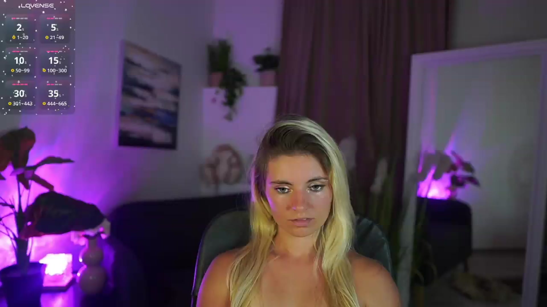 Gallery image thumbnail from Jetpearl74's myfreecams stream on, 08/04/2026, 19:22 image 16 of 20