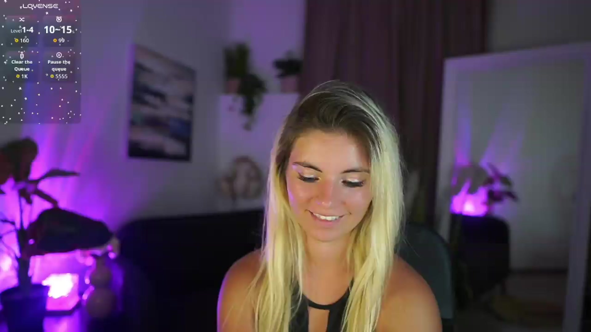 Gallery image thumbnail from Jetpearl74's myfreecams stream on, 08/04/2026, 19:22 image 6 of 20