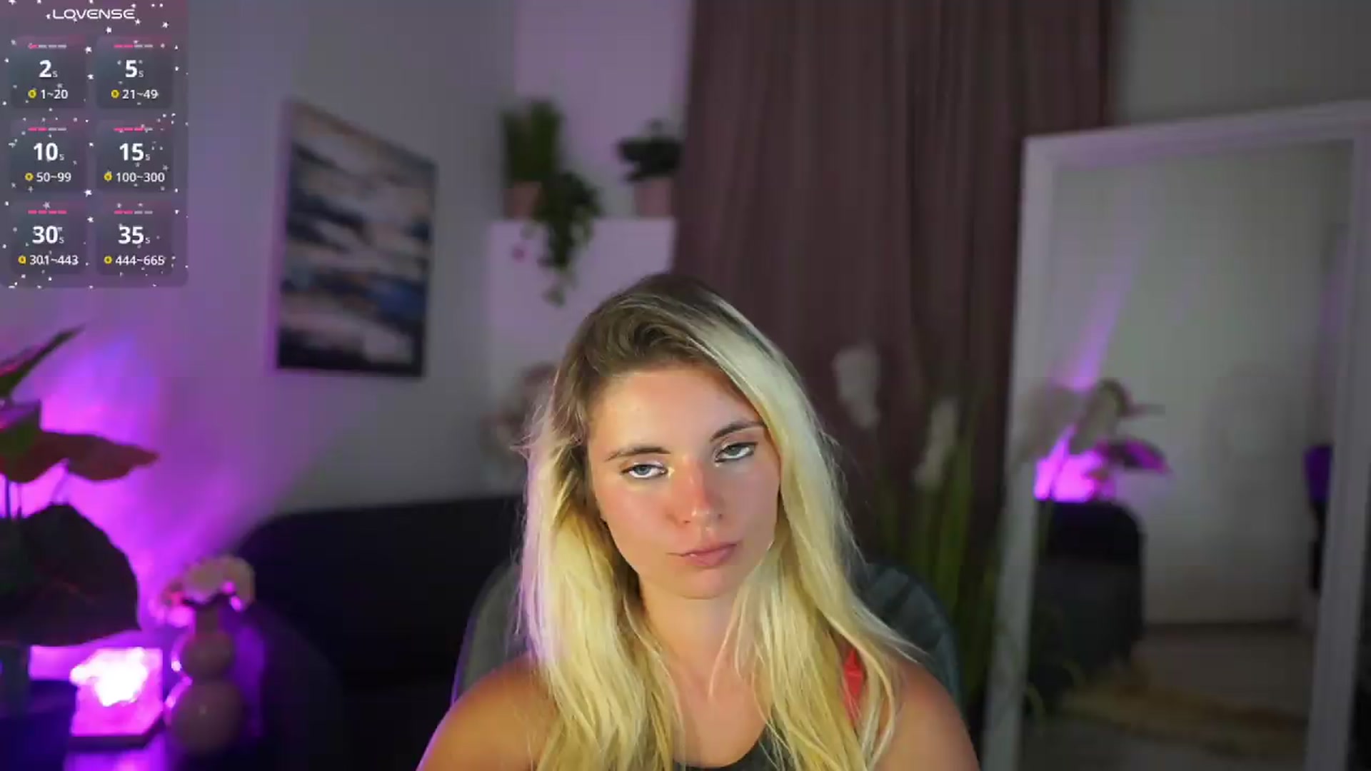 Gallery image thumbnail from Jetpearl74's myfreecams stream on, 08/10/2026, 20:27 image 18 of 20
