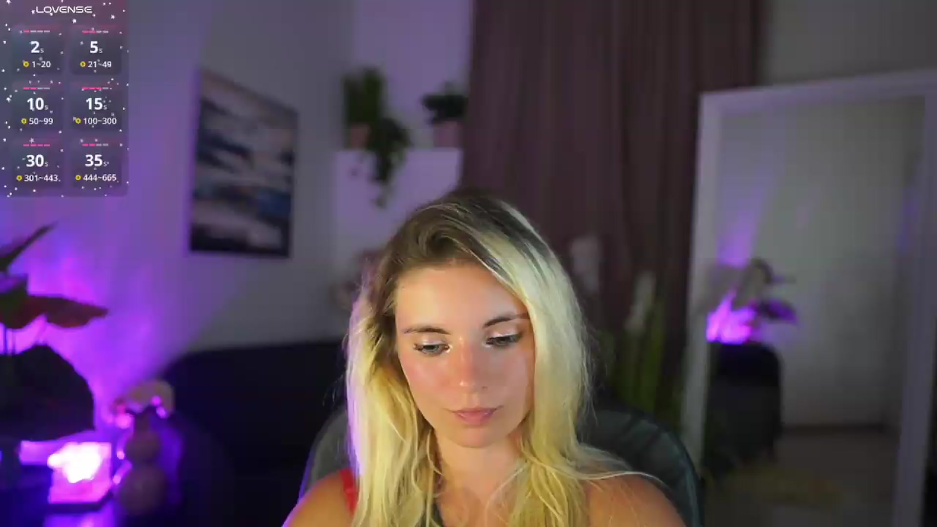 Gallery image thumbnail from Jetpearl74's myfreecams stream on, 08/10/2026, 20:58 image 6 of 20