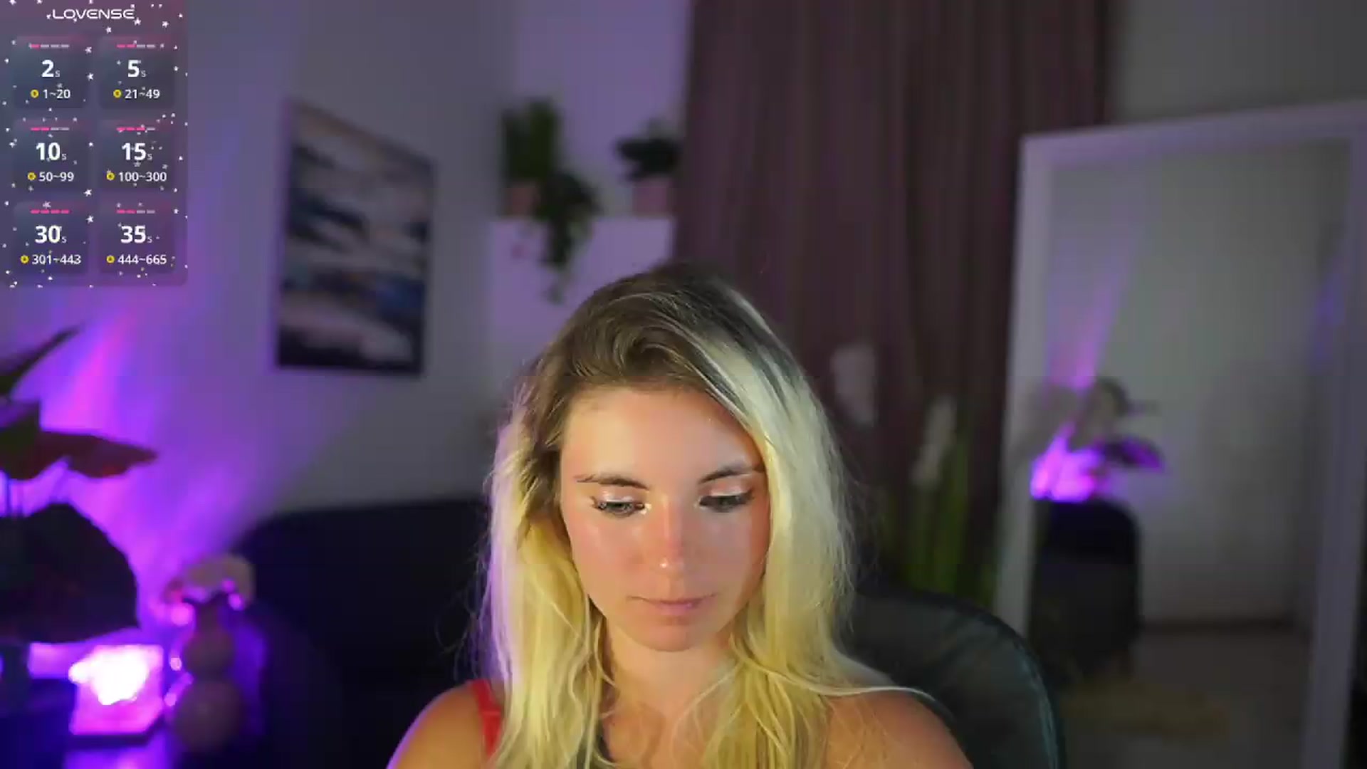 Gallery image thumbnail from Jetpearl74's myfreecams stream on, 08/10/2026, 20:58 image 3 of 20