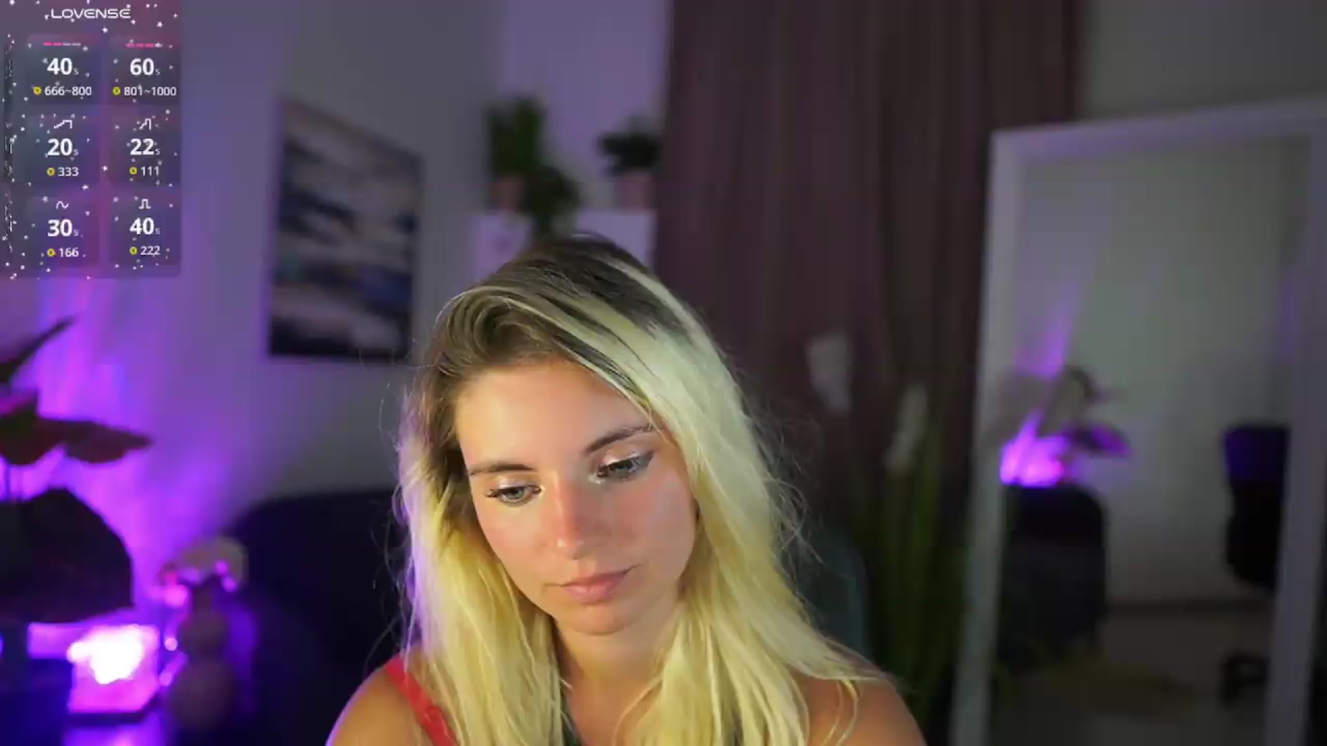 Gallery image thumbnail from Jetpearl74's myfreecams stream on, 08/10/2026, 20:58 image 18 of 20