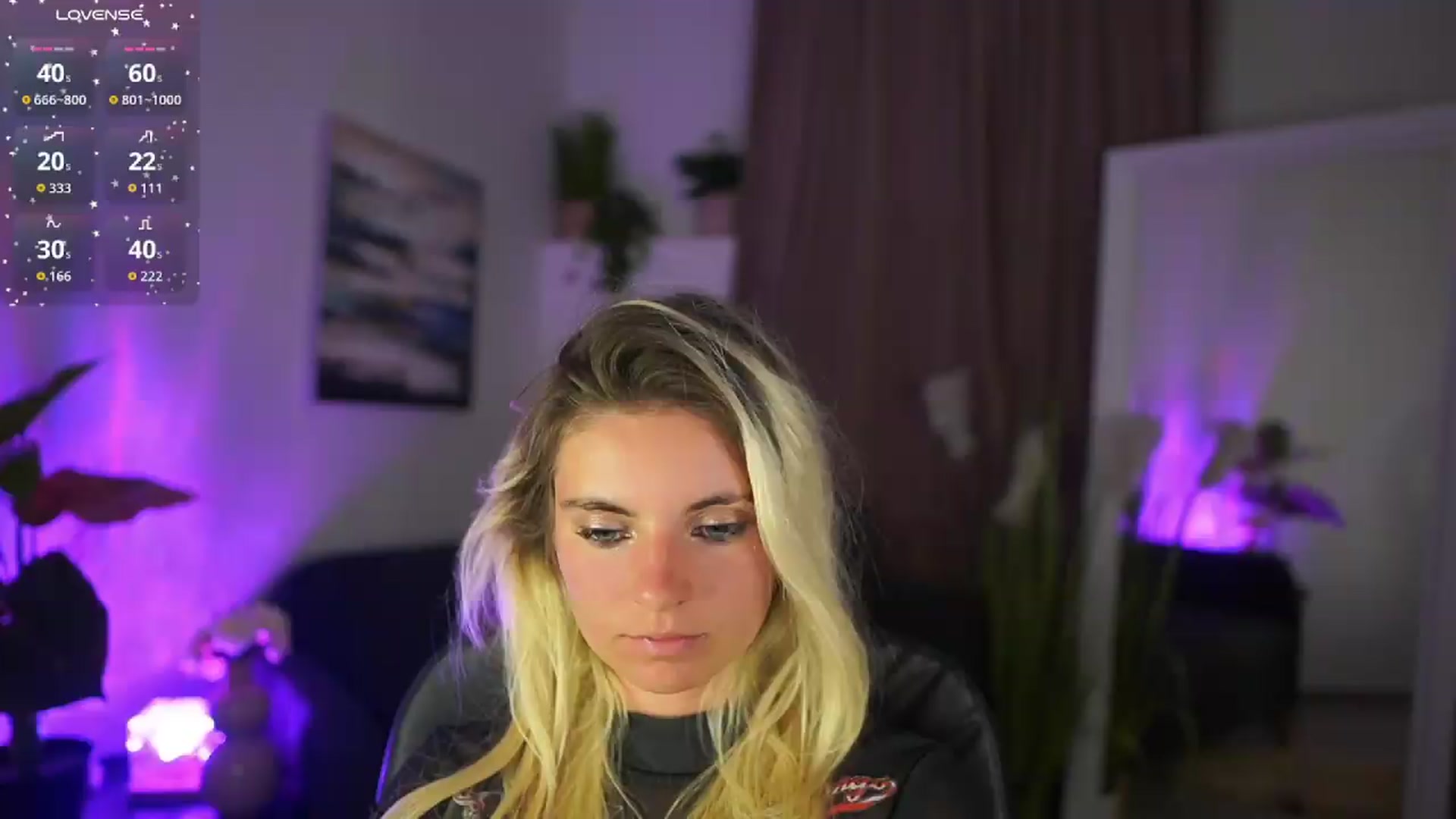 Gallery image thumbnail from Jetpearl74's myfreecams stream on, 08/16/2026, 21:53 image 5 of 20