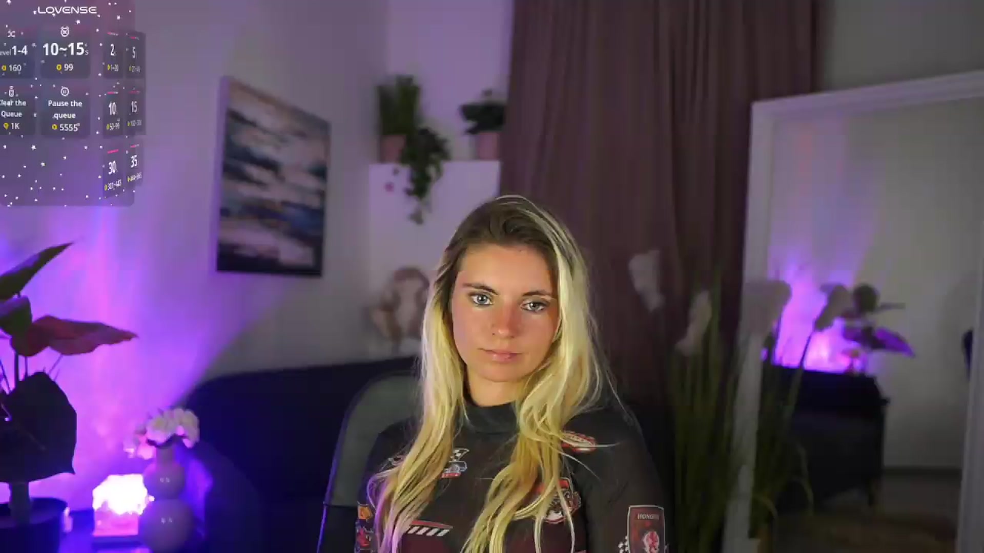 Gallery image thumbnail from Jetpearl74's myfreecams stream on, 08/16/2026, 22:41 image 11 of 20