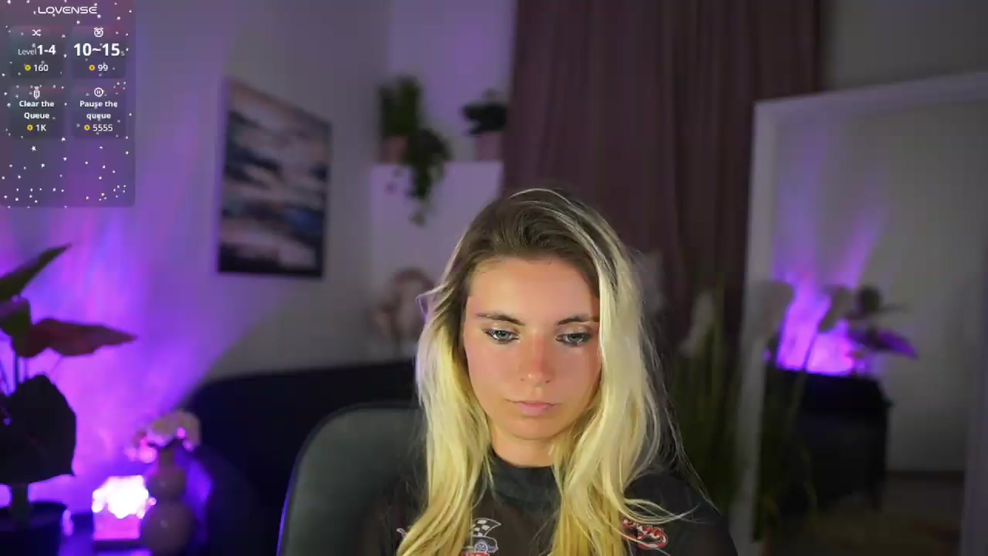 Gallery image thumbnail from Jetpearl74's myfreecams stream on, 08/16/2026, 22:41 image 5 of 20