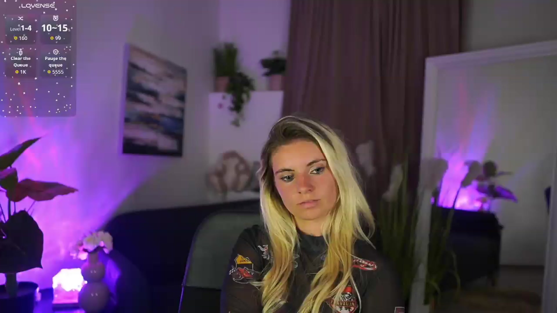 Gallery image thumbnail from Jetpearl74's myfreecams stream on, 08/16/2026, 22:41 image 15 of 20