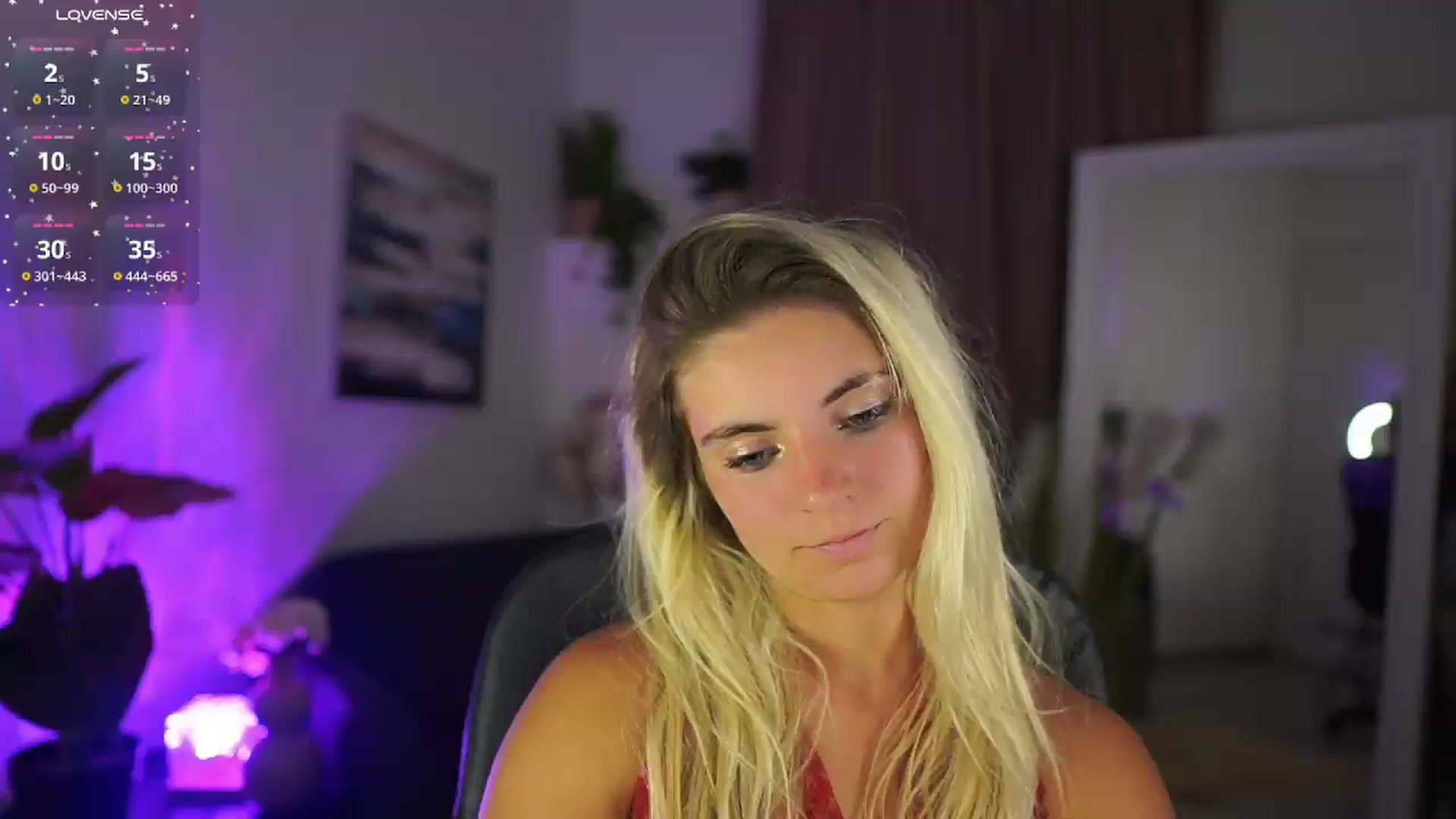 Gallery image thumbnail from Jetpearl74's myfreecams stream on, 08/18/2026, 22:18 image 4 of 20