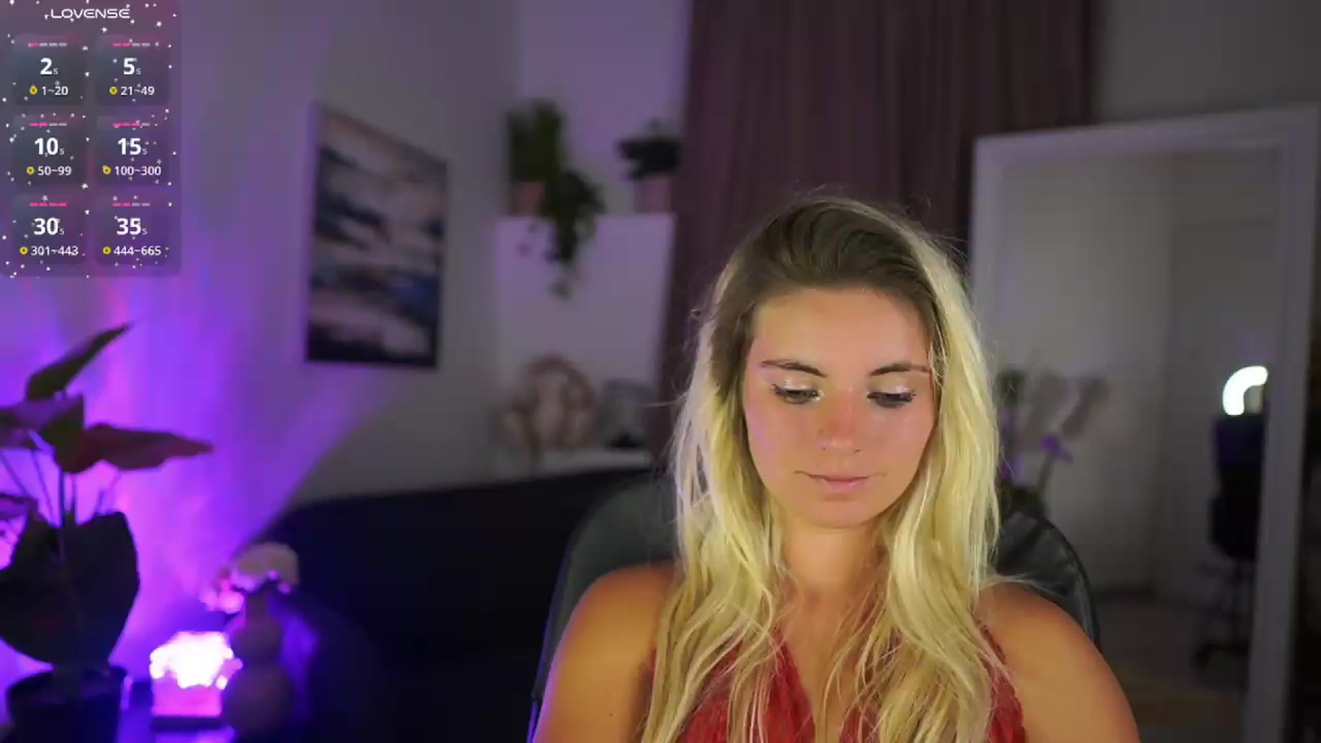 Gallery image thumbnail from Jetpearl74's myfreecams stream on, 08/18/2026, 22:18 image 1 of 20