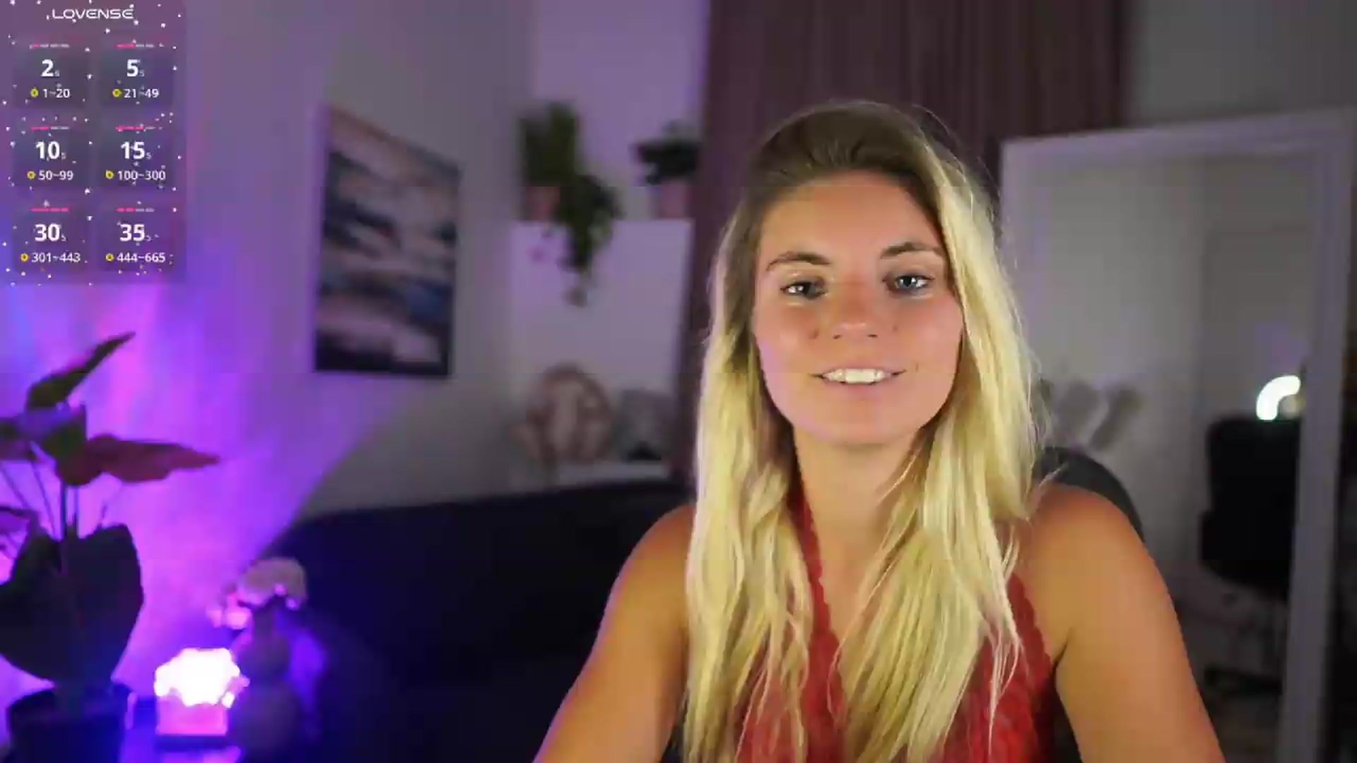 Gallery image thumbnail from Jetpearl74's myfreecams stream on, 08/18/2026, 23:39 image 5 of 20