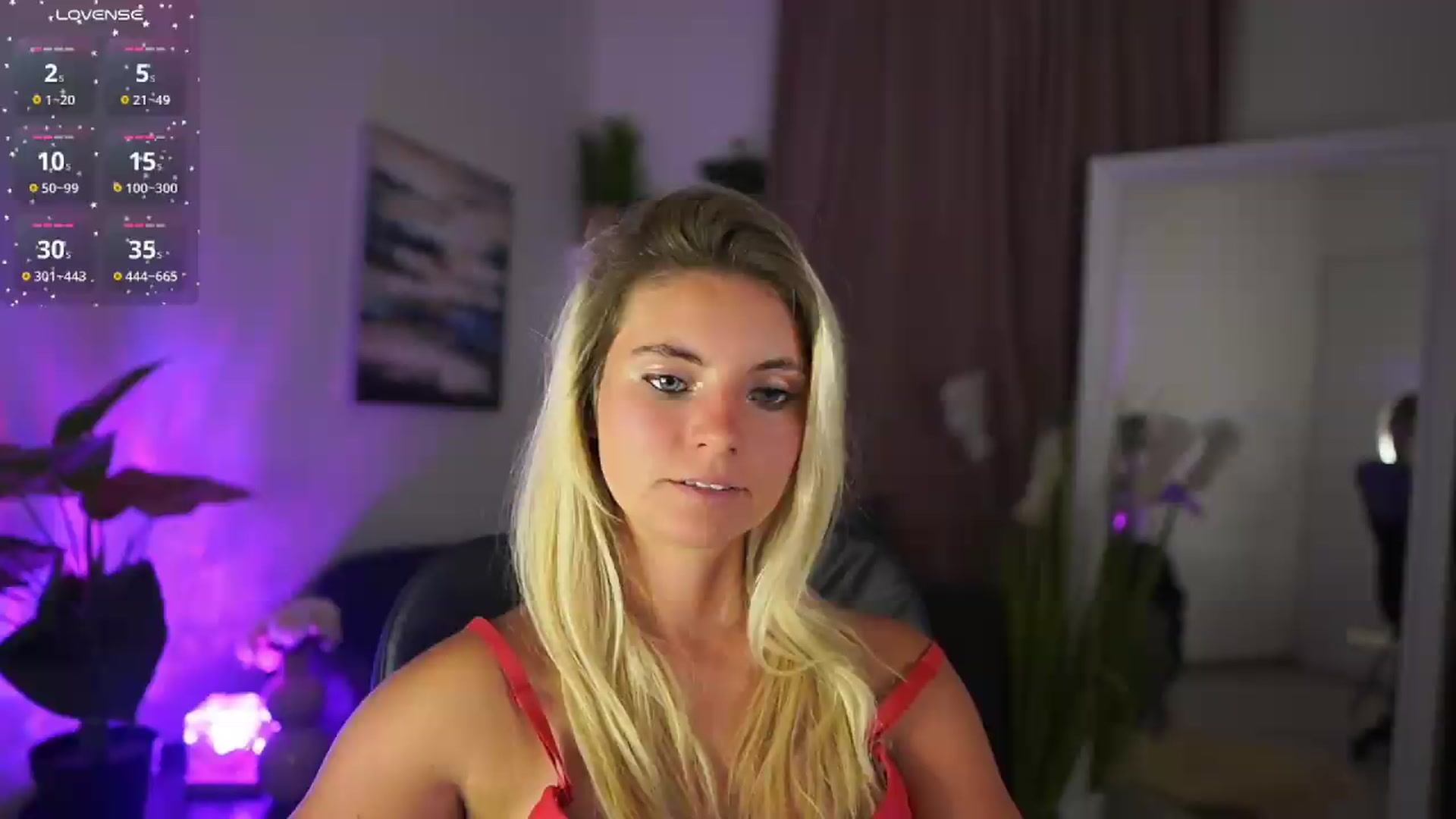 Gallery image thumbnail from Jetpearl74's myfreecams stream on, 08/19/2026, 18:58 image 18 of 20