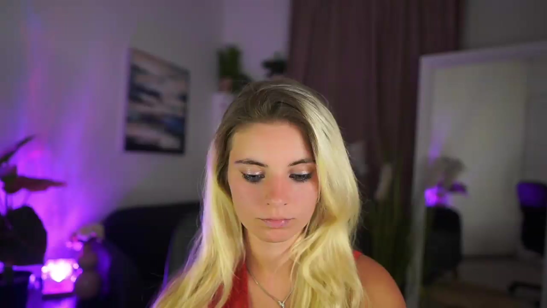 Gallery image thumbnail from Jetpearl74's myfreecams stream on, 09/01/2026, 18:52 image 6 of 20
