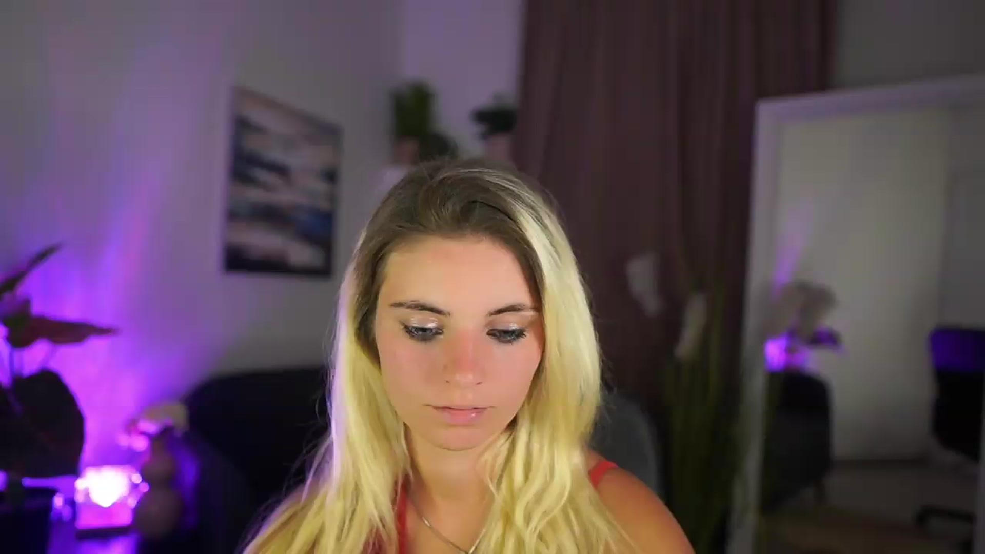 Gallery image thumbnail from Jetpearl74's myfreecams stream on, 09/01/2026, 18:52 image 11 of 20