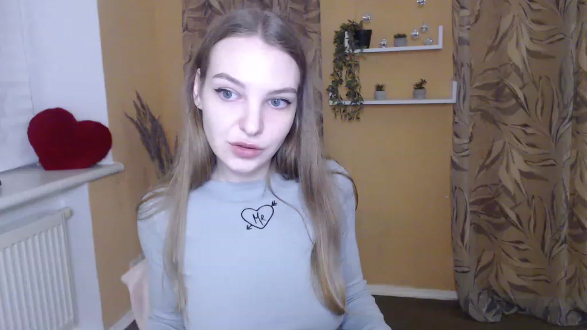 Gallery image thumbnail from JettySise's myfreecams stream on, 11/22/2022, 21:09 image 3 of 20