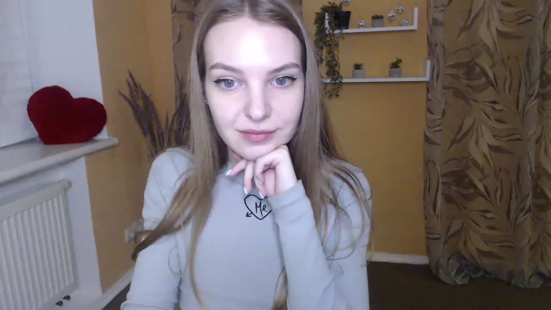 Gallery image thumbnail from JettySise's myfreecams stream on, 11/23/2022, 02:26 image 14 of 20