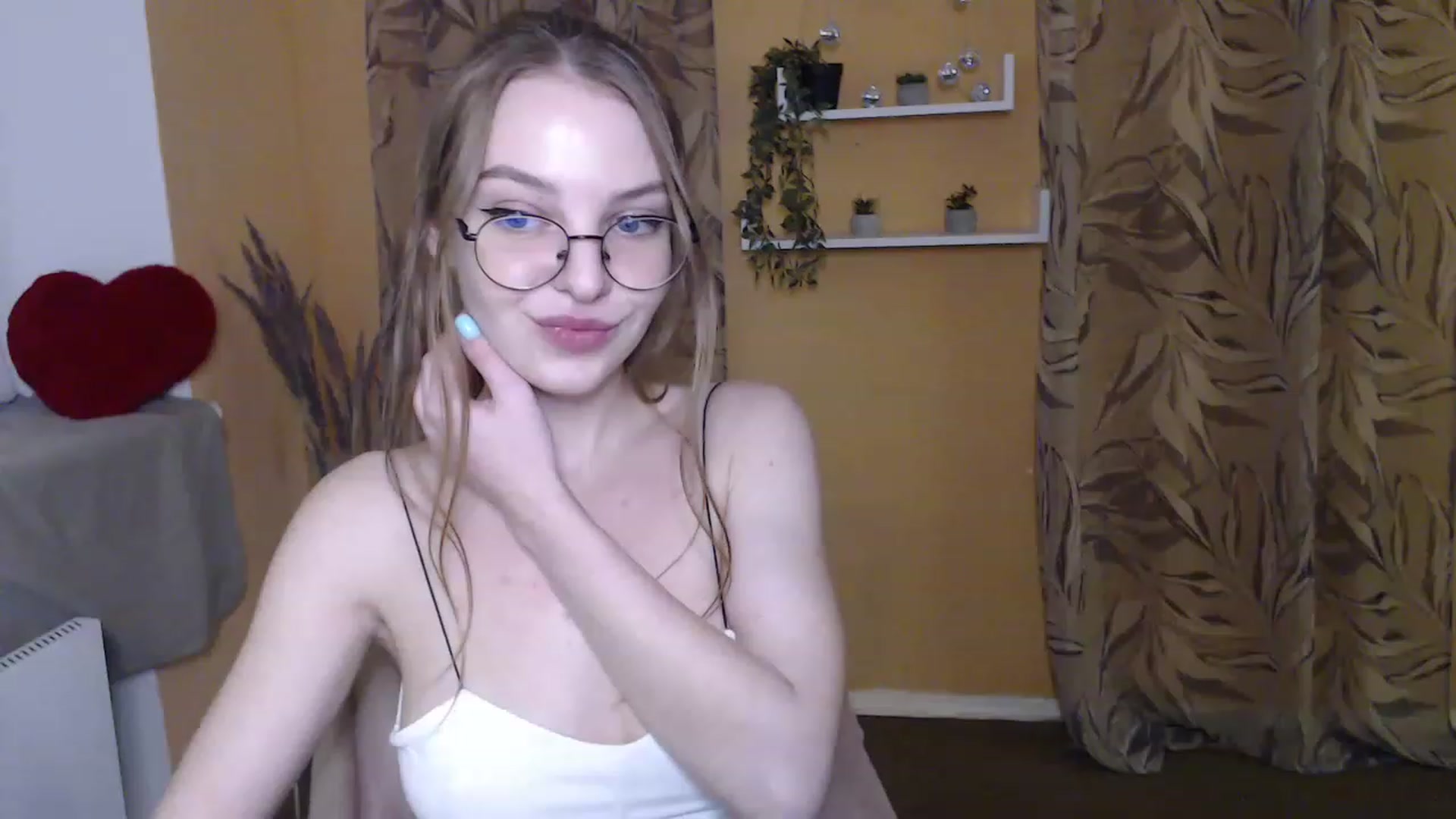 Gallery image thumbnail from JettySise's myfreecams stream on, 11/24/2022, 01:01 image 3 of 20