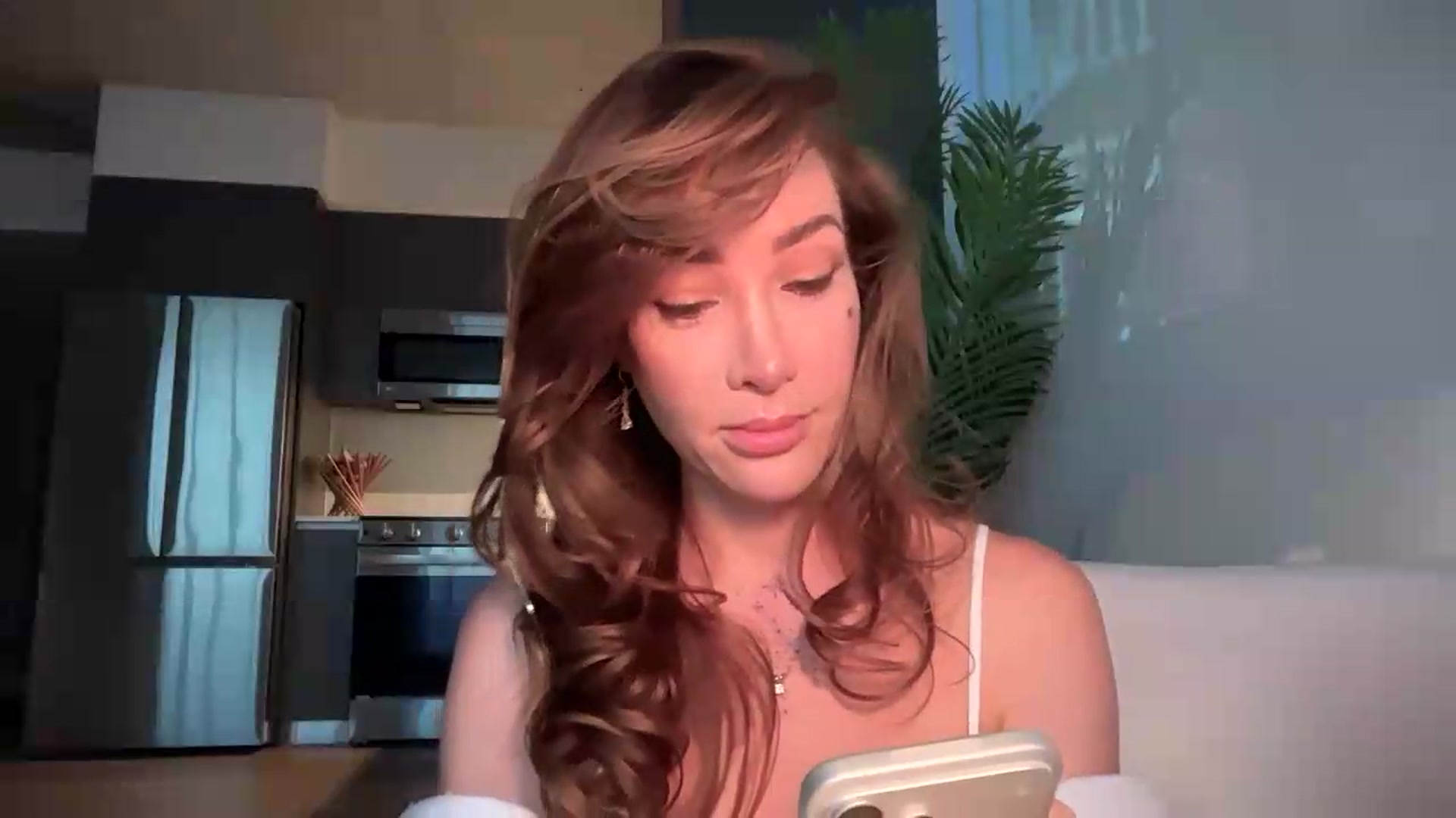 Gallery image thumbnail from Jevoryn's myfreecams stream on, 08/16/2026, 24:00 image 13 of 20