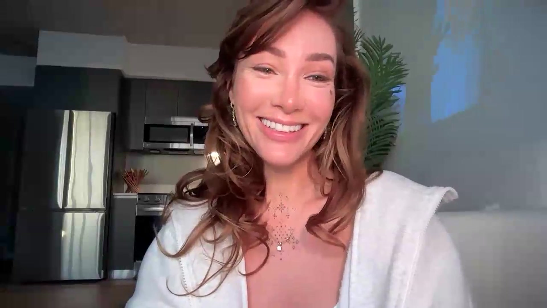 Gallery image thumbnail from Jevoryn's myfreecams stream on, 08/16/2026, 24:00 image 6 of 20