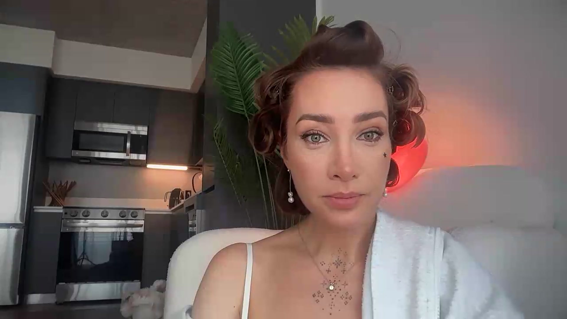 Gallery image thumbnail from Jevoryn's myfreecams stream on, 08/24/2026, 19:17 image 12 of 20