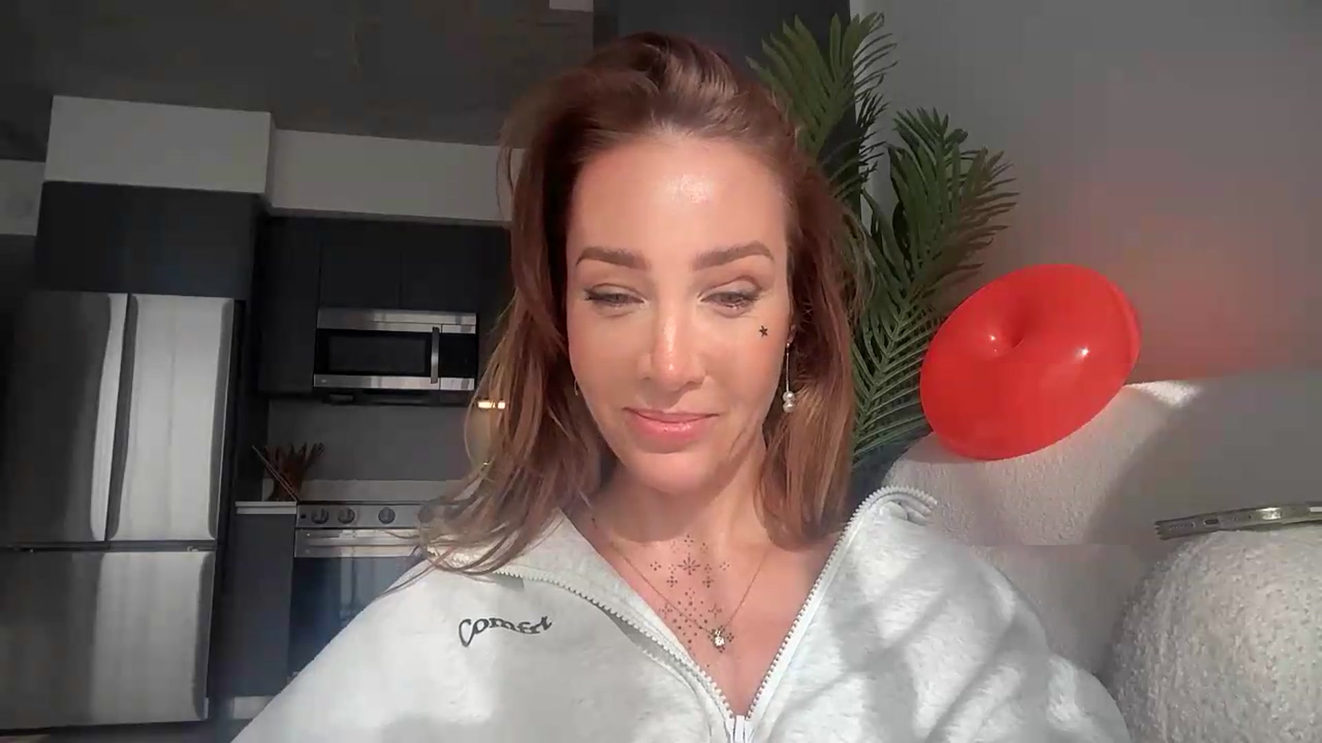 Gallery image thumbnail from Jevoryn's myfreecams stream on, 08/24/2026, 22:13 image 3 of 20