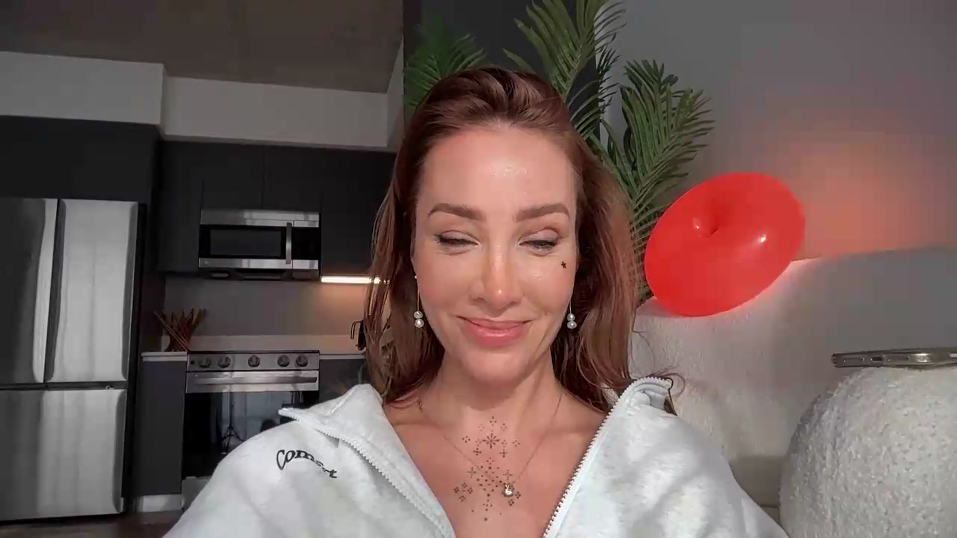 Gallery image thumbnail from Jevoryn's myfreecams stream on, 08/24/2026, 22:13 image 19 of 20