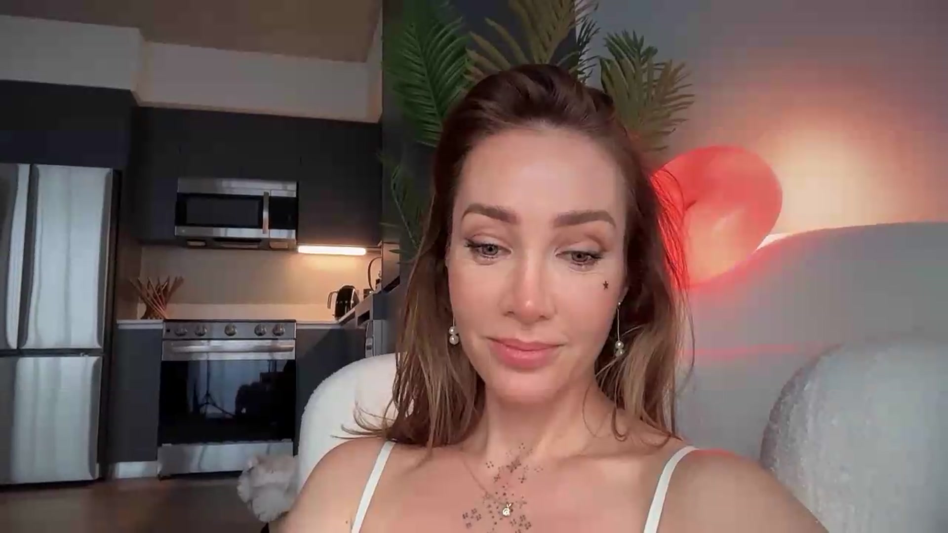 Gallery image thumbnail from Jevoryn's myfreecams stream on, 08/24/2026, 22:44 image 19 of 20