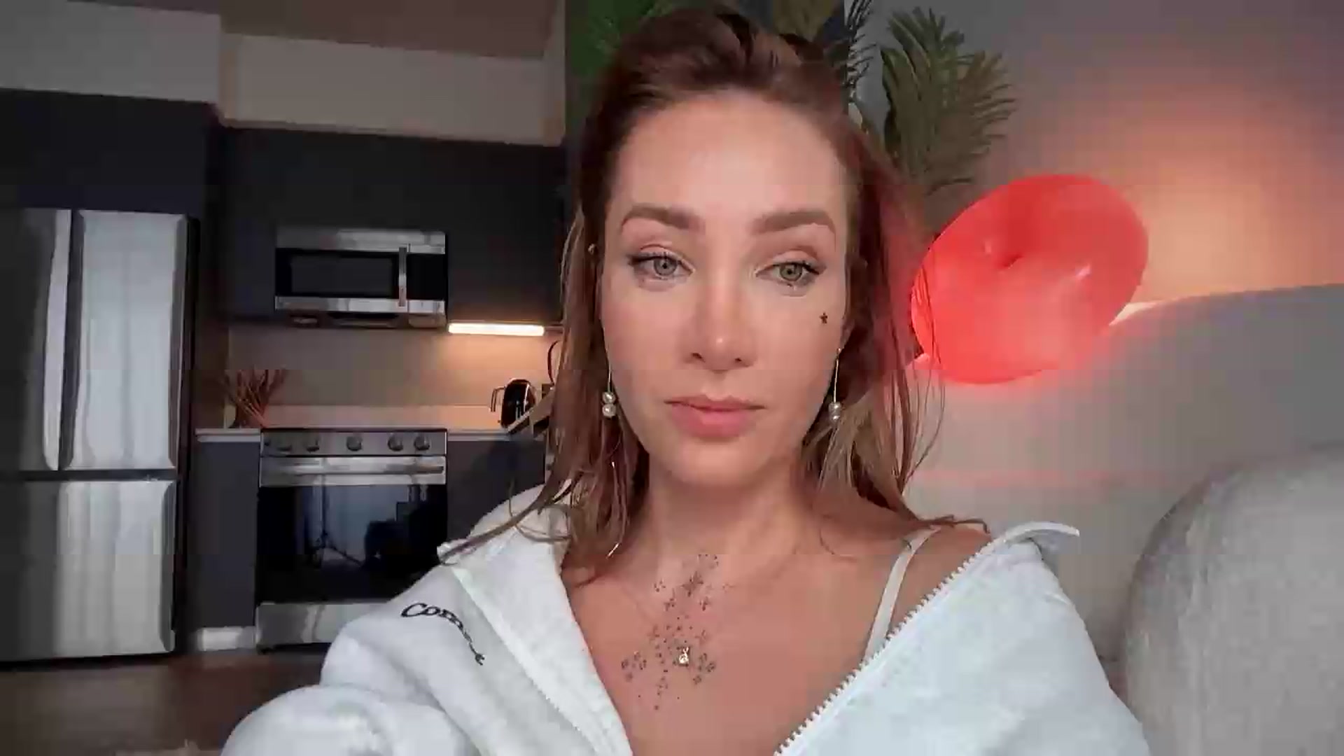 Gallery image thumbnail from Jevoryn's myfreecams stream on, 08/24/2026, 22:44 image 3 of 20