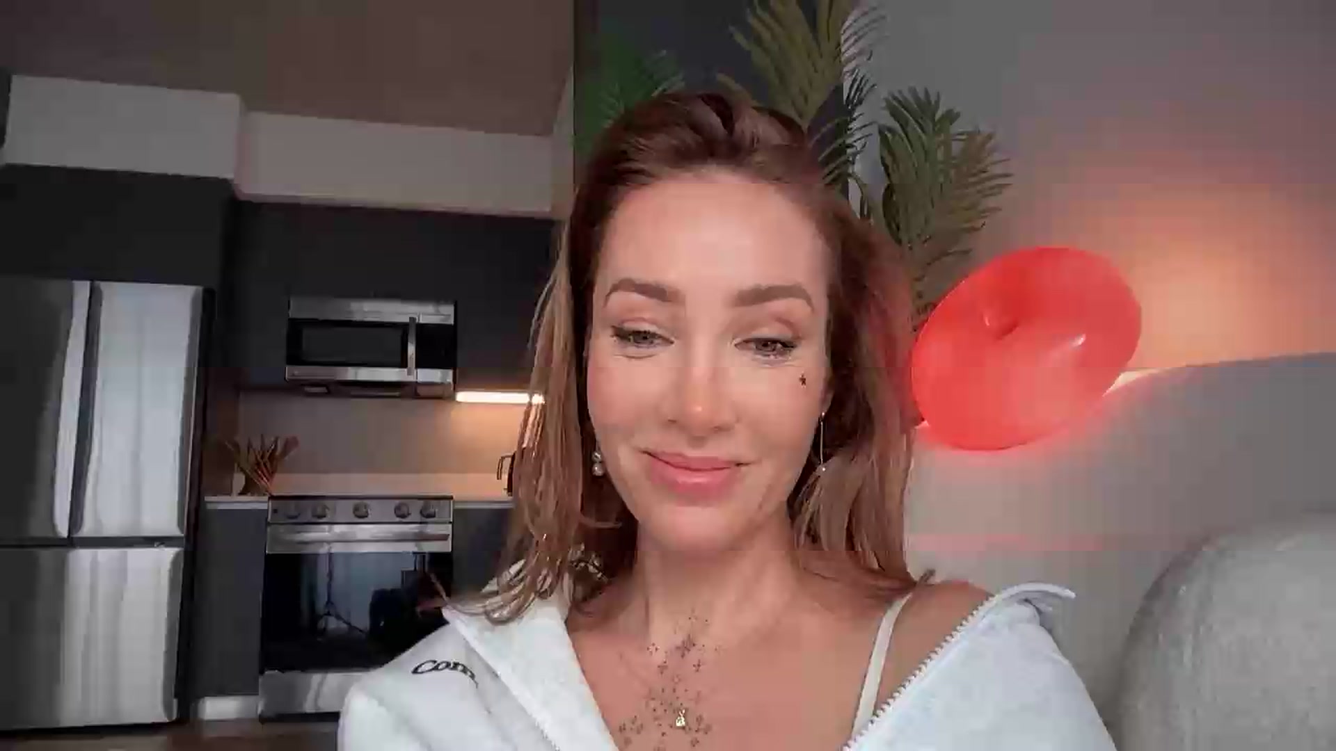 Gallery image thumbnail from Jevoryn's myfreecams stream on, 08/24/2026, 22:44 image 1 of 20