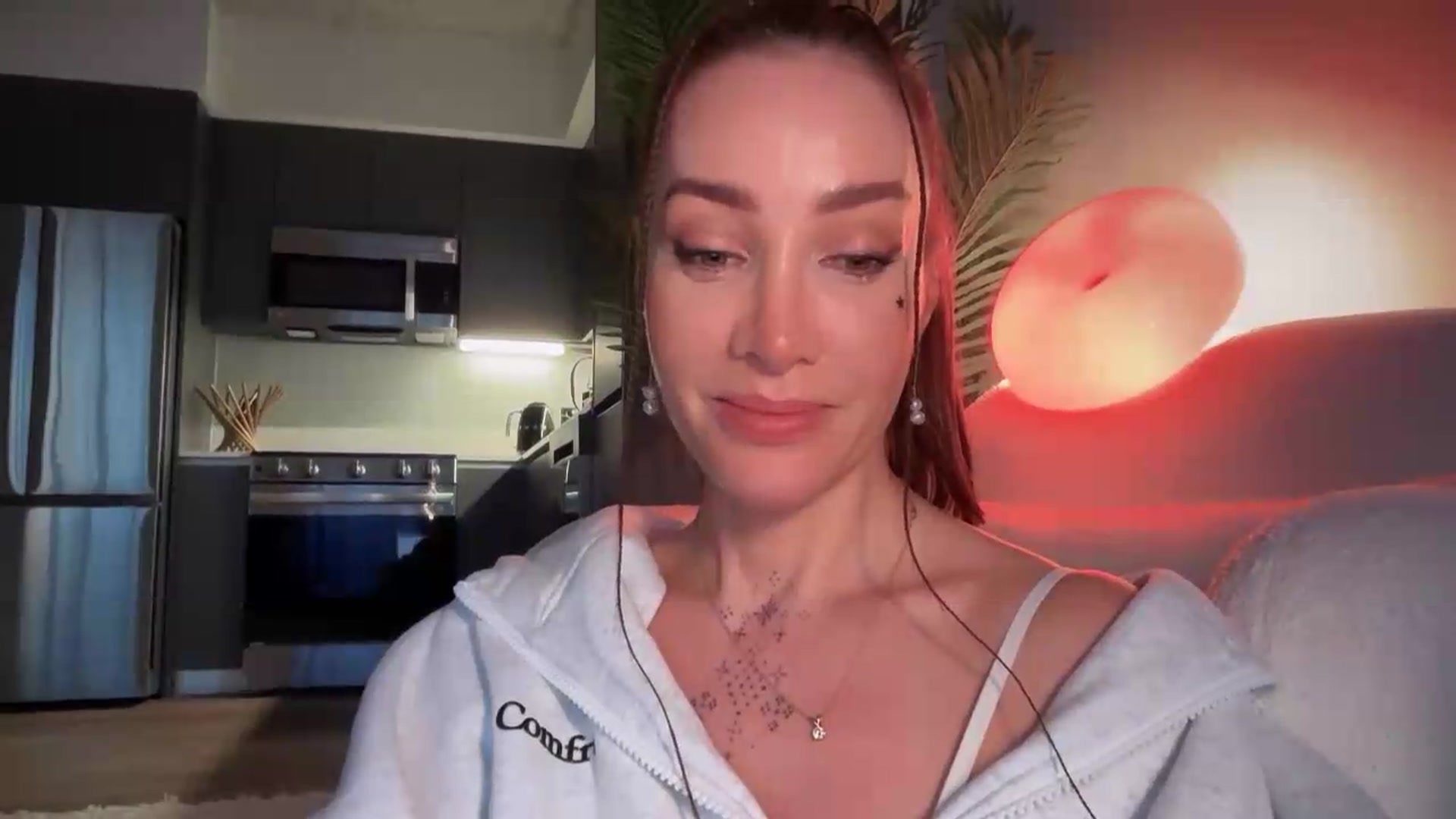 Gallery image thumbnail from Jevoryn's myfreecams stream on, 08/25/2026, 01:06 image 4 of 20