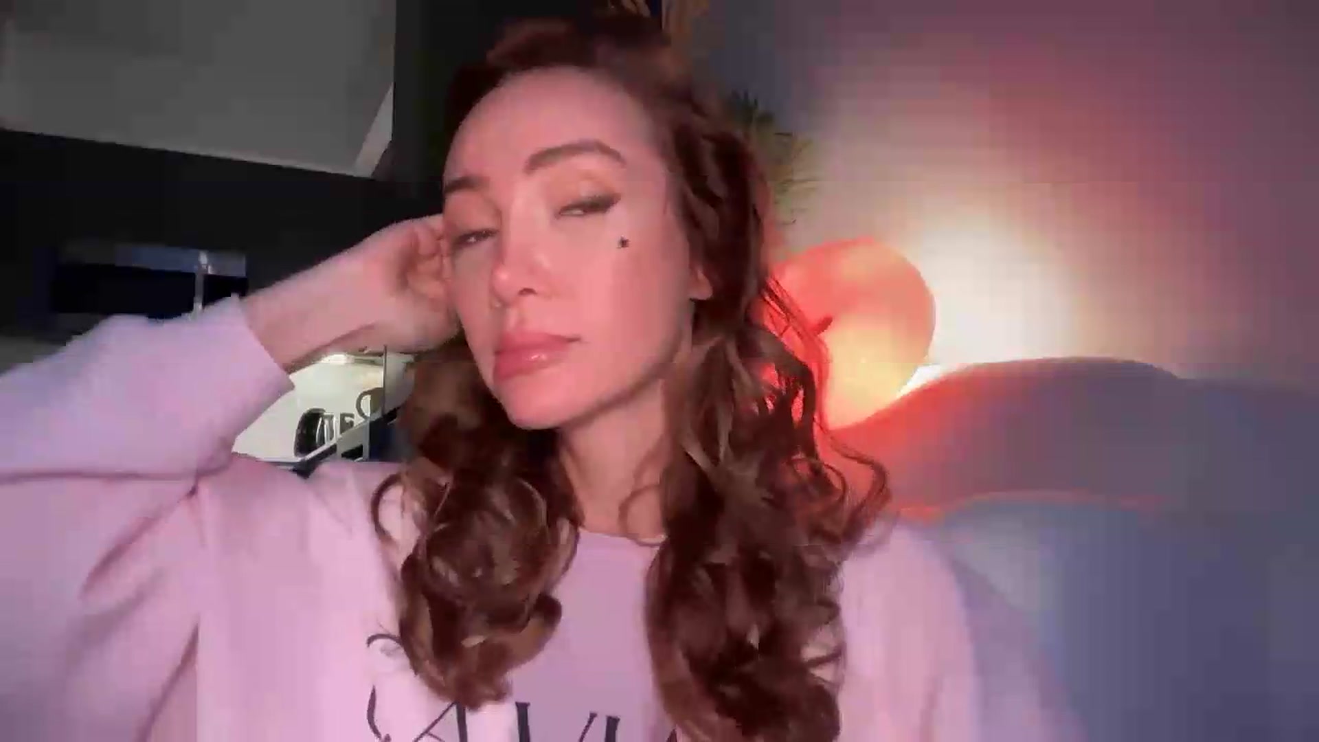Gallery image thumbnail from Jevoryn's myfreecams stream on, 08/27/2026, 23:55 image 15 of 20