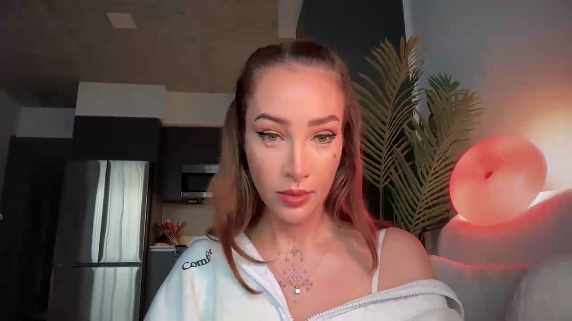 Gallery image thumbnail from Jevoryn's myfreecams stream on, 08/28/2026, 23:49 image 8 of 20