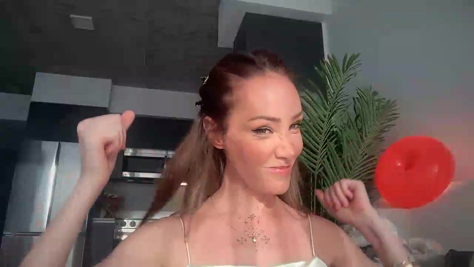 Gallery image thumbnail from Jevoryn's myfreecams stream on, 09/01/2026, 22:46 image 17 of 20