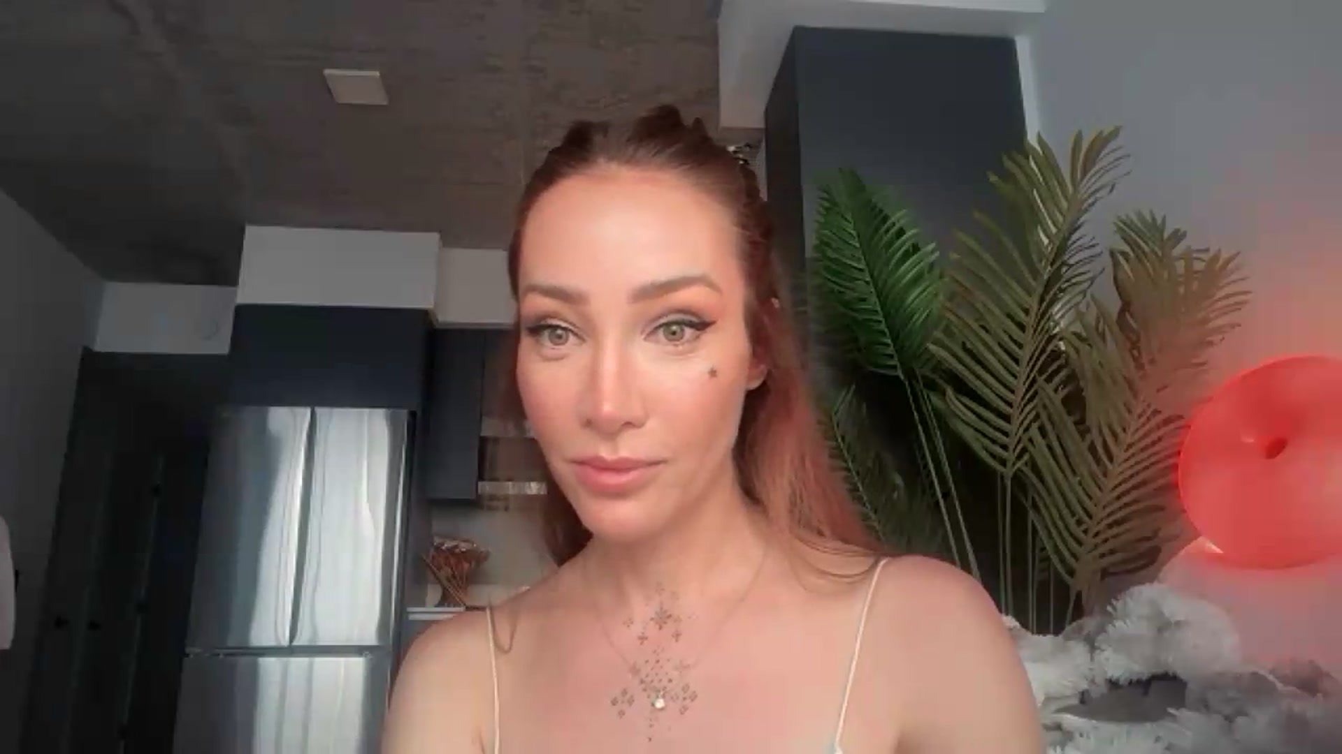 Gallery image thumbnail from Jevoryn's myfreecams stream on, 09/01/2026, 22:46 image 13 of 20