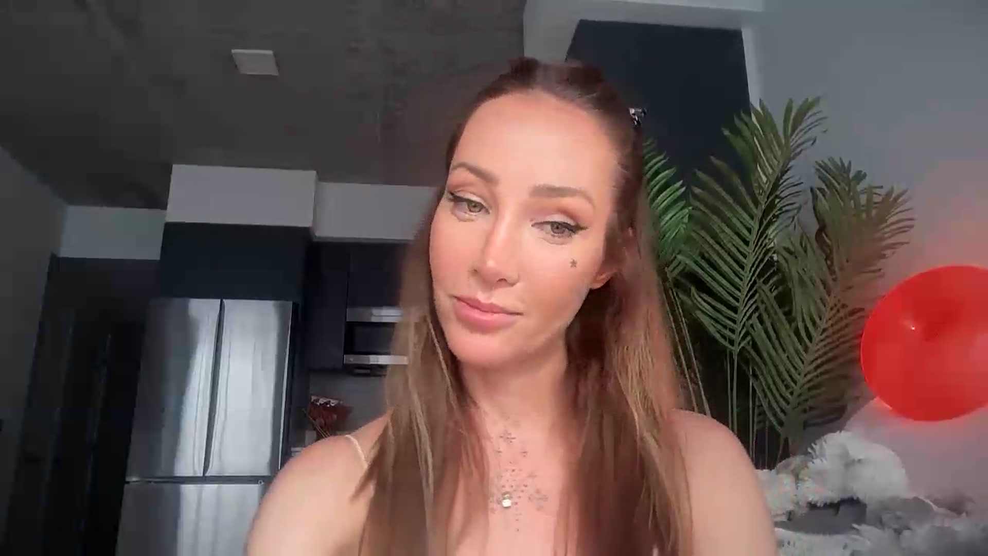 Gallery image thumbnail from Jevoryn's myfreecams stream on, 09/01/2026, 22:46 image 4 of 20