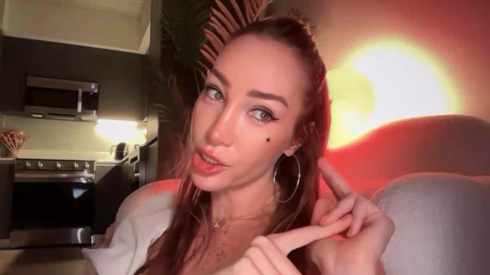 Gallery image thumbnail from Jevoryn's myfreecams stream on, 09/03/2026, 01:32 image 14 of 20