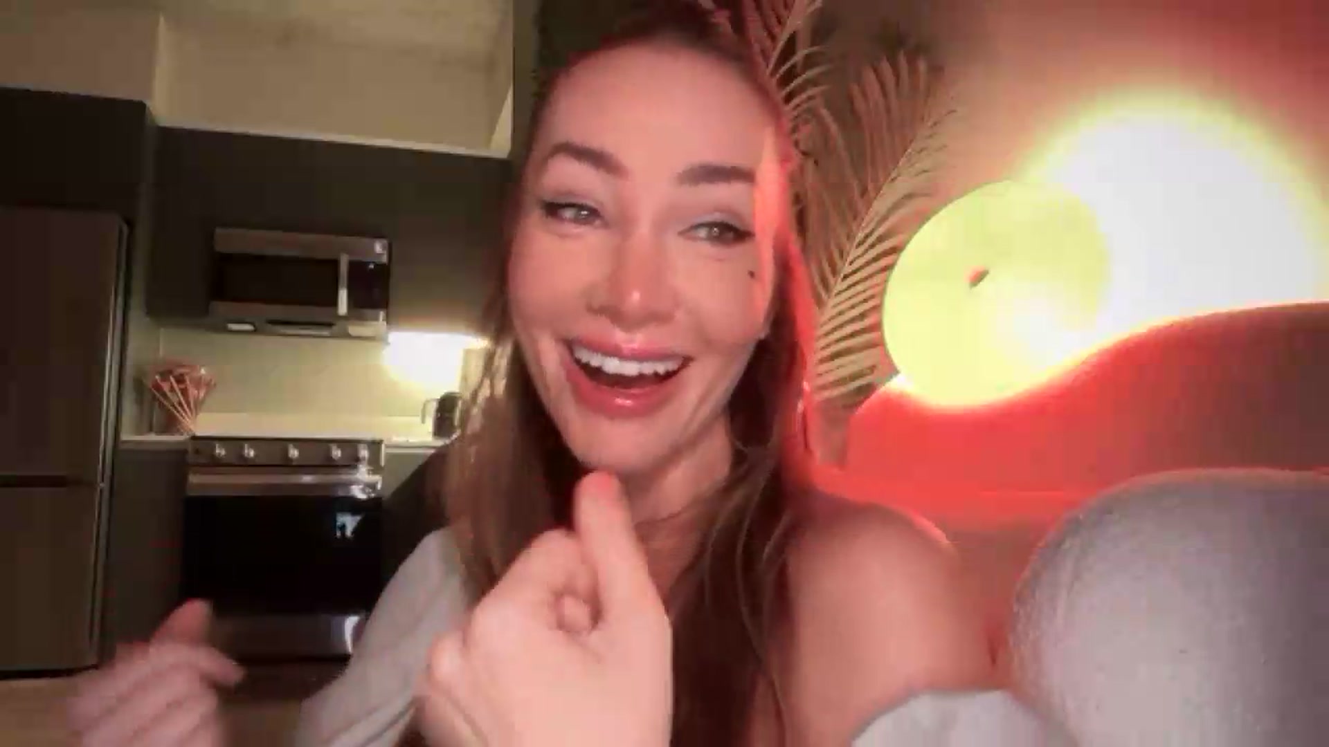Gallery image thumbnail from Jevoryn's myfreecams stream on, 09/03/2026, 01:32 image 5 of 20