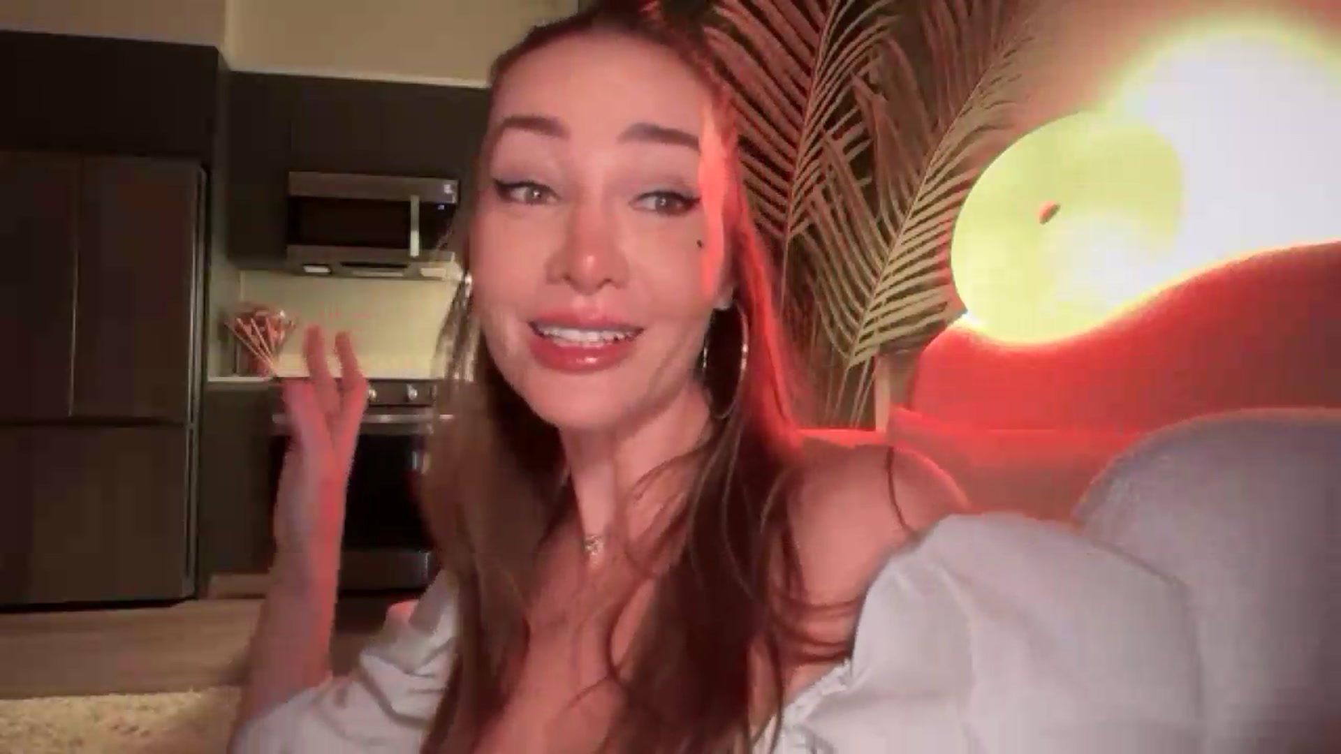 Gallery image thumbnail from Jevoryn's myfreecams stream on, 09/03/2026, 01:32 image 2 of 20