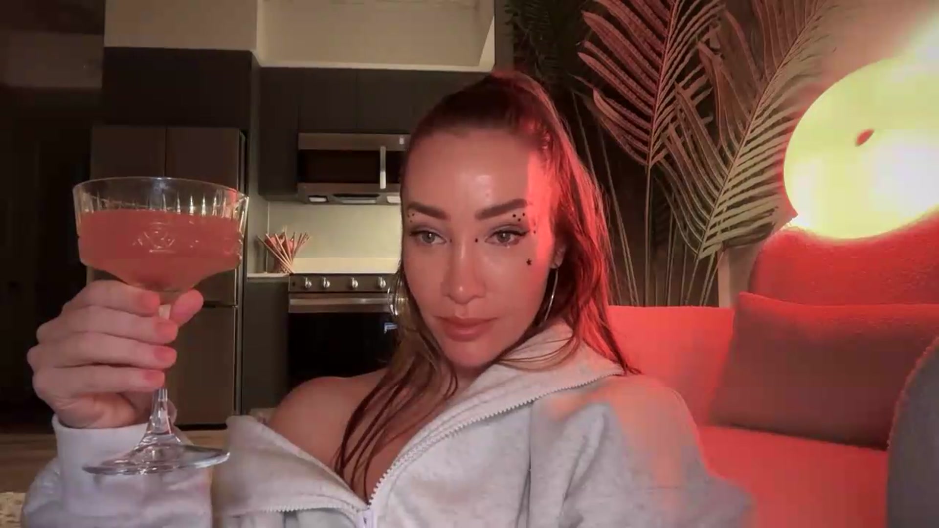 Gallery image thumbnail from Jevoryn's myfreecams stream on, 09/04/2026, 01:00 image 7 of 20