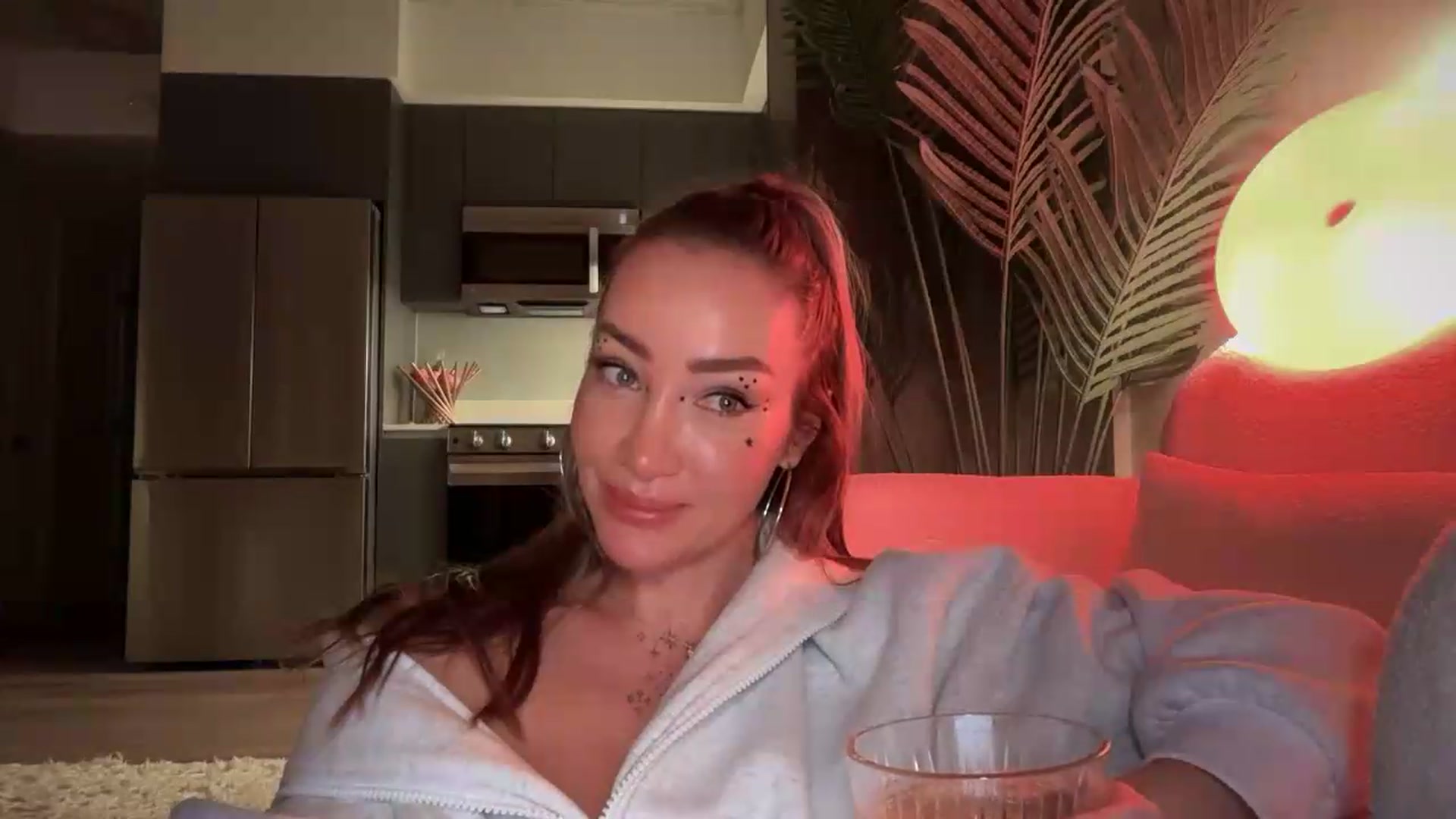 Gallery image thumbnail from Jevoryn's myfreecams stream on, 09/04/2026, 01:00 image 10 of 20