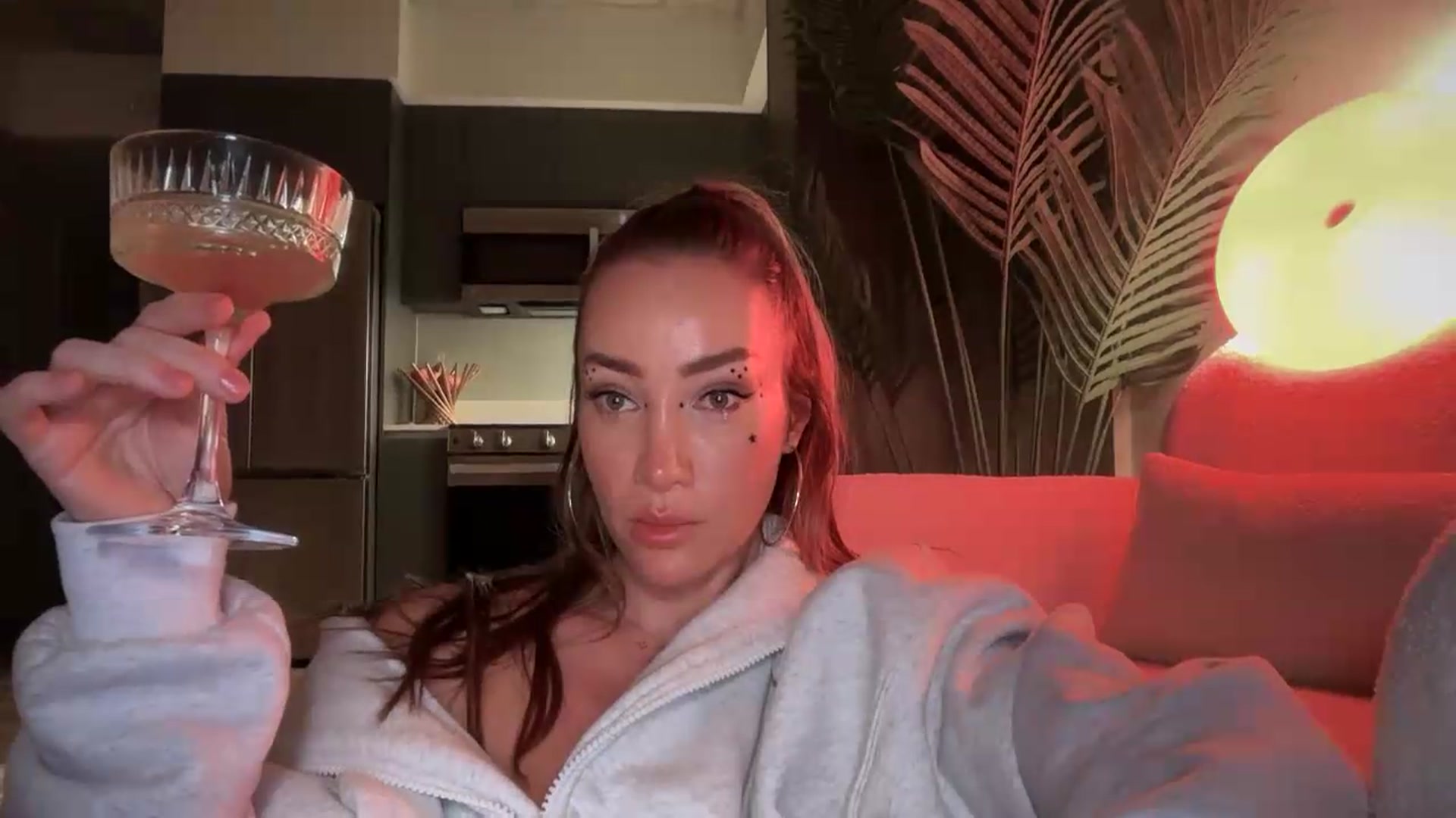 Gallery image thumbnail from Jevoryn's myfreecams stream on, 09/04/2026, 01:00 image 12 of 20