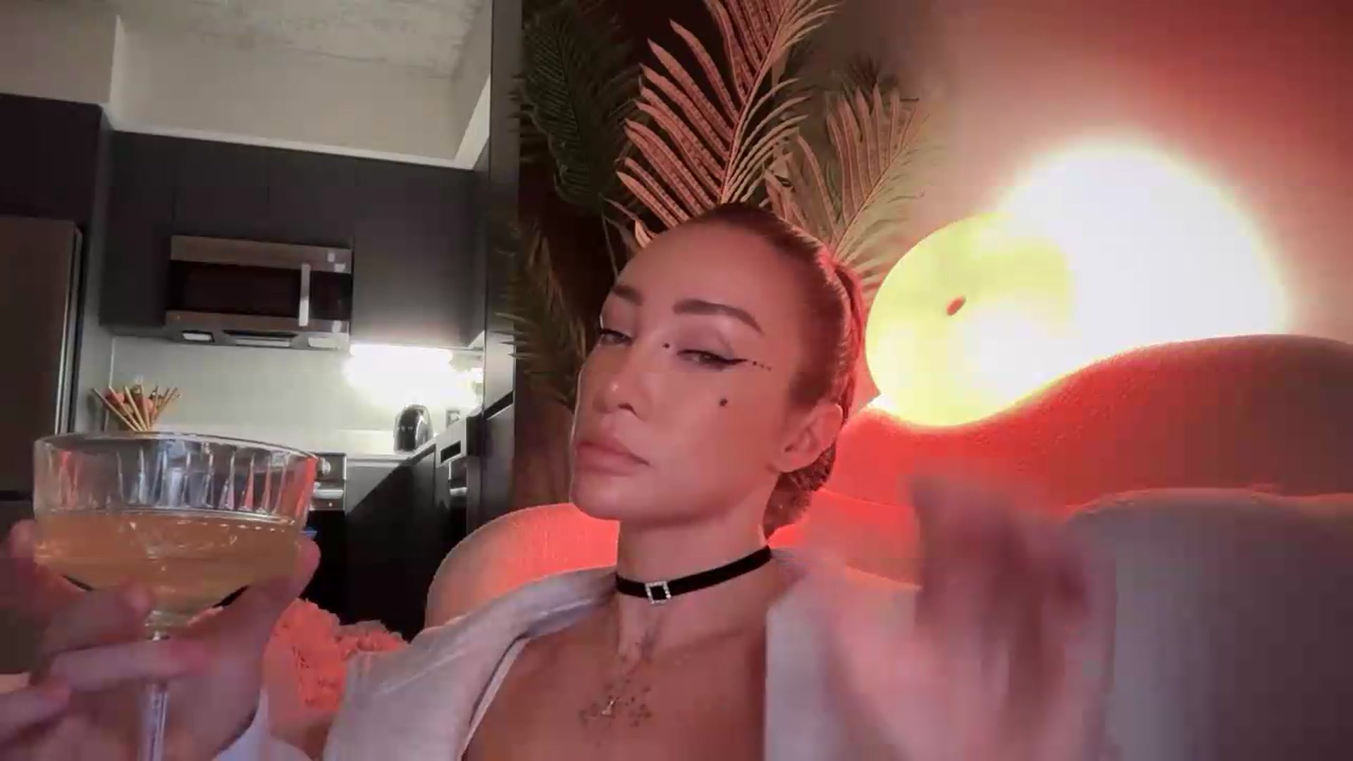 Gallery image thumbnail from Jevoryn's myfreecams stream on, 09/05/2026, 24:53 image 15 of 20