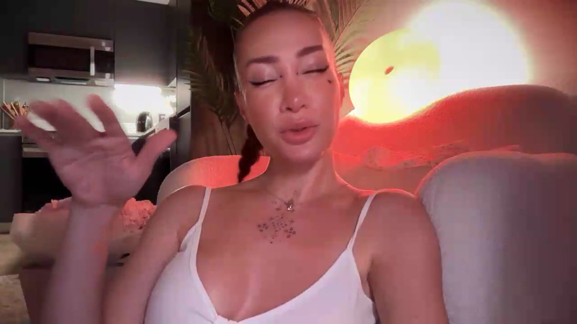 Gallery image thumbnail from Jevoryn's myfreecams stream on, 09/05/2026, 02:48 image 6 of 20