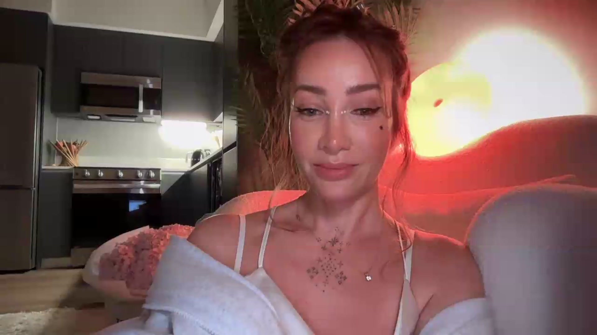 Gallery image thumbnail from Jevoryn's myfreecams stream on, 09/06/2026, 01:12 image 15 of 20