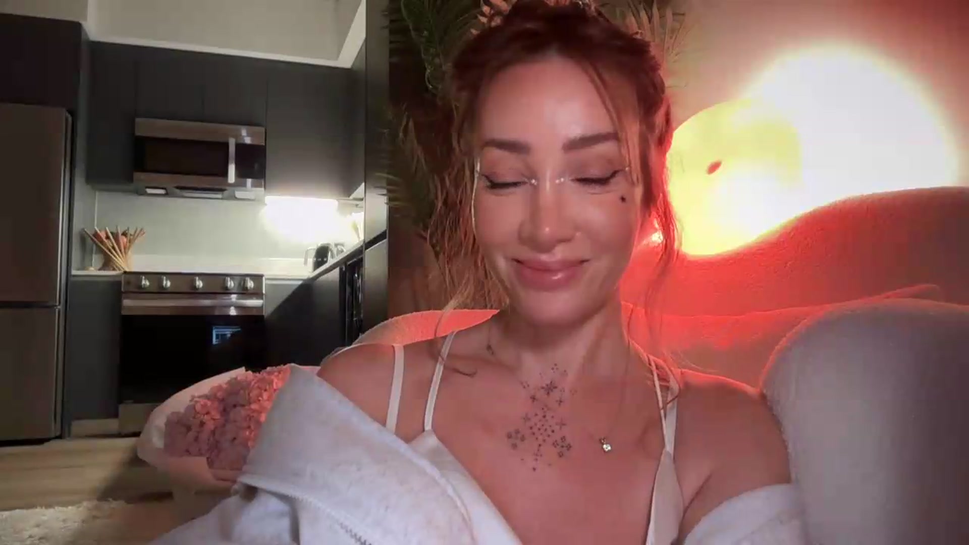 Gallery image thumbnail from Jevoryn's myfreecams stream on, 09/06/2026, 01:12 image 13 of 20