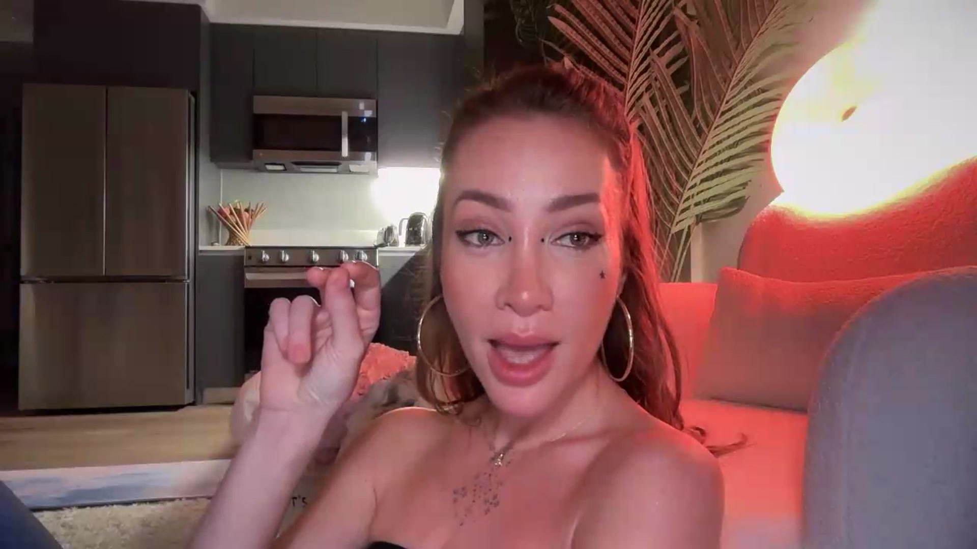 Gallery image thumbnail from Jevoryn's myfreecams stream on, 09/07/2026, 03:27 image 2 of 20