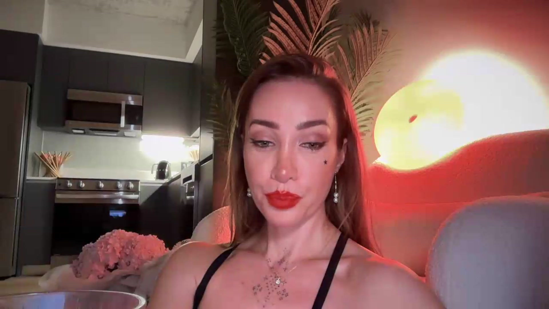 Gallery image thumbnail from Jevoryn's myfreecams stream on, 09/09/2026, 03:53 image 4 of 20